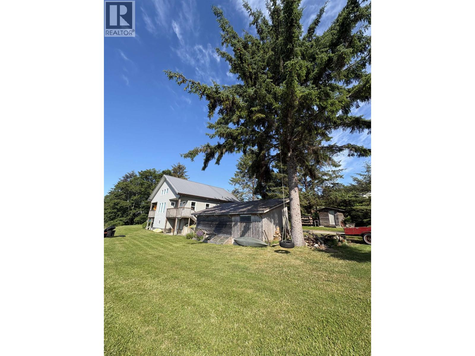 820 OCEANVIEW DRIVE
