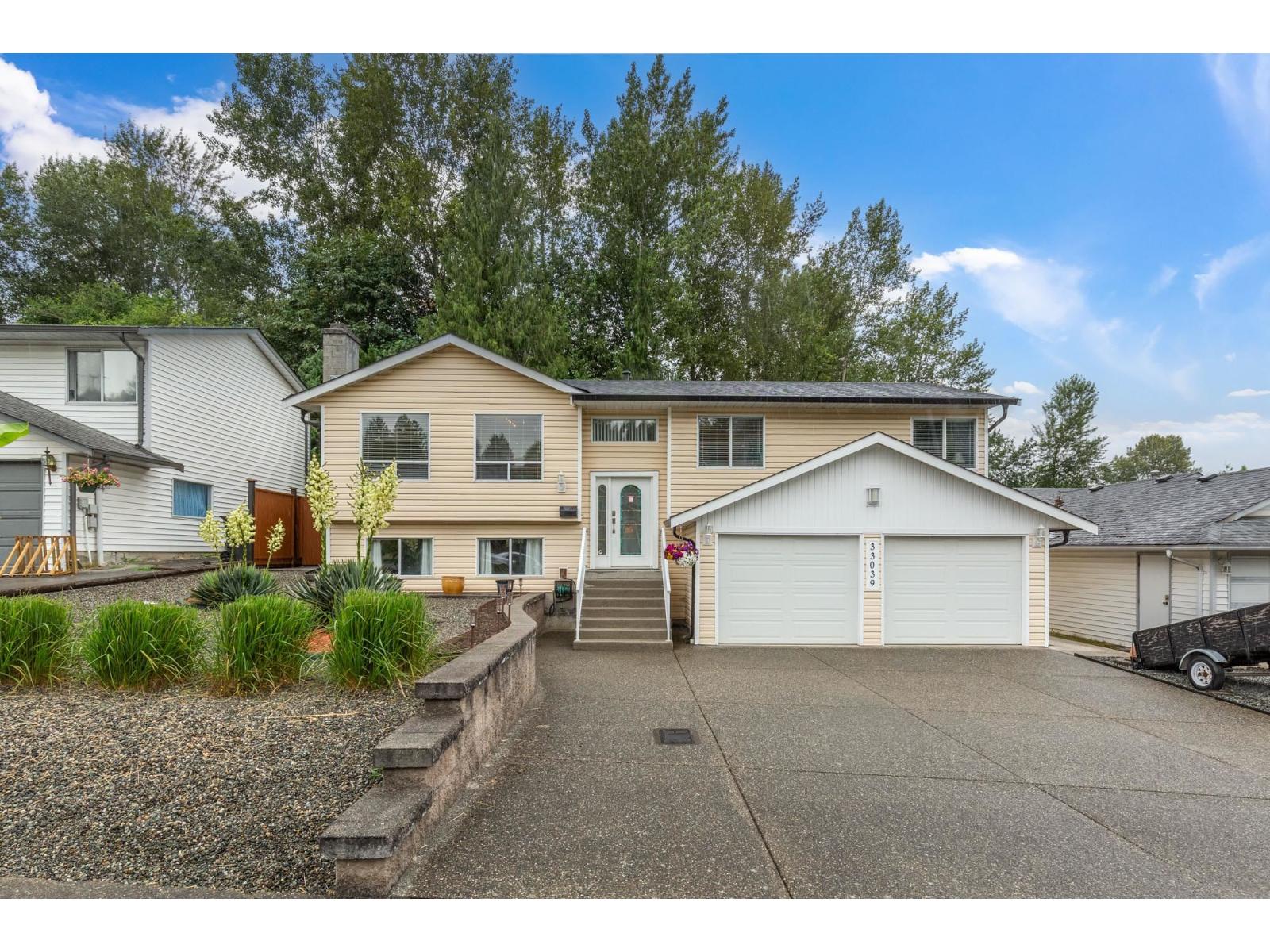 33039 MALAHAT PLACE