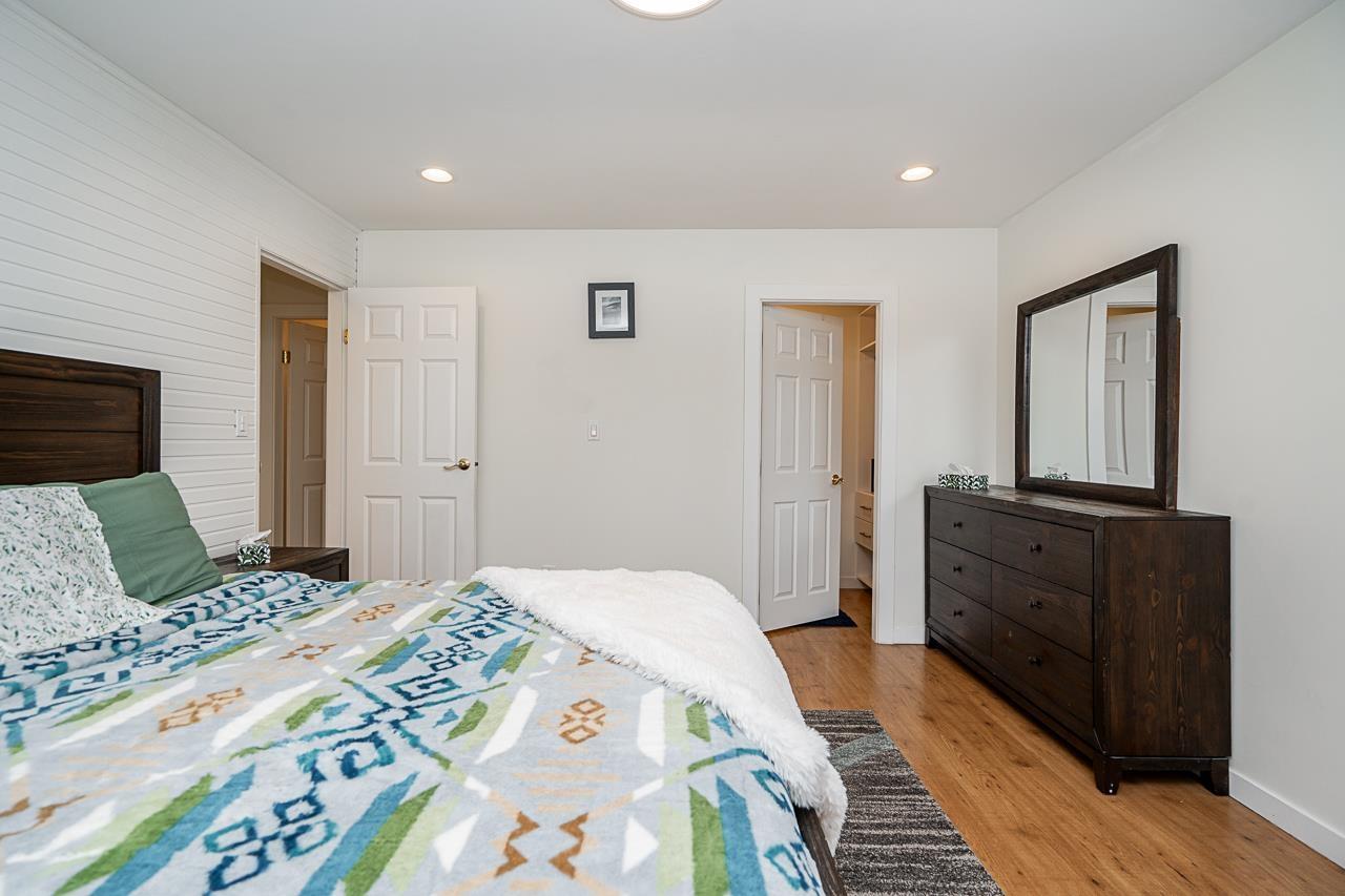 4965 198b Street Property Photo 16
