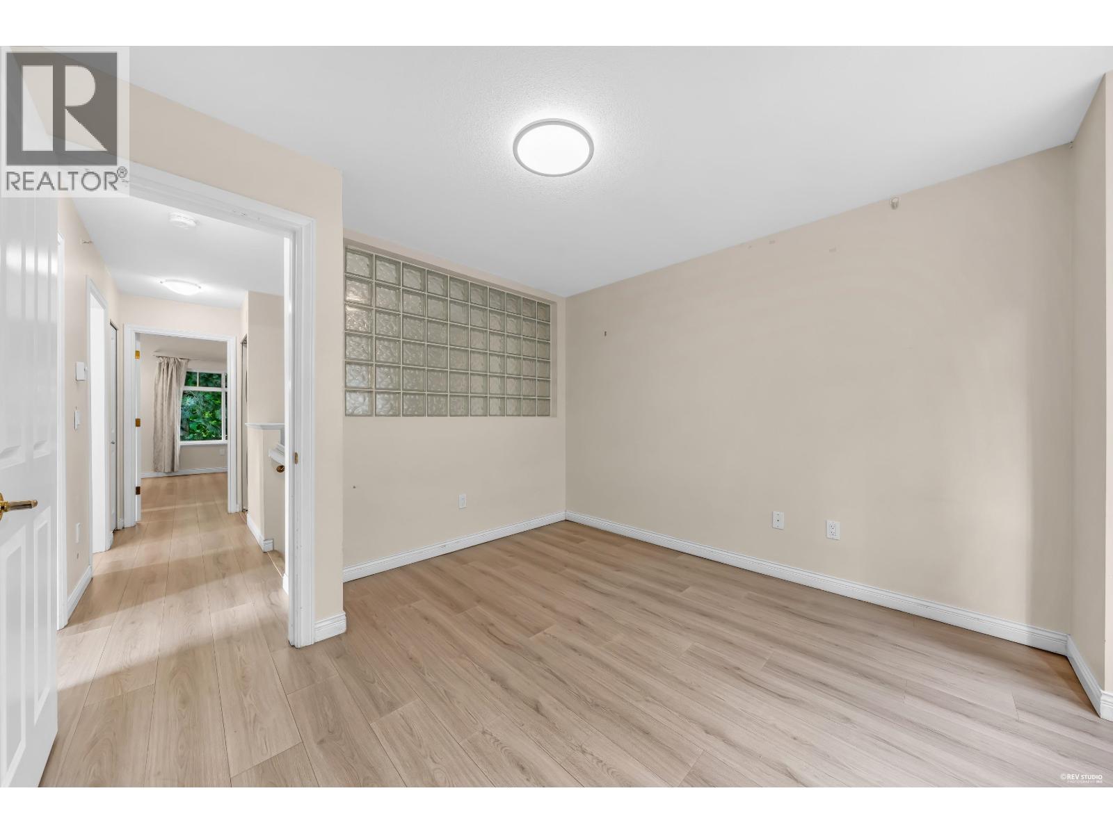 2459 W 39th Avenue Property Photo 21
