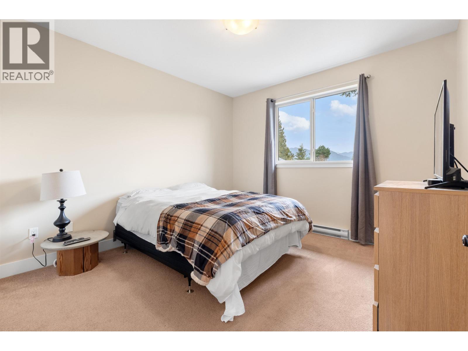 5781 Genni's Way Property Photo 17