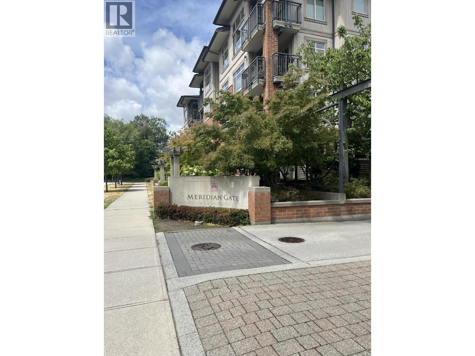 111 9299 Tomicki Avenue Property Photo 1
