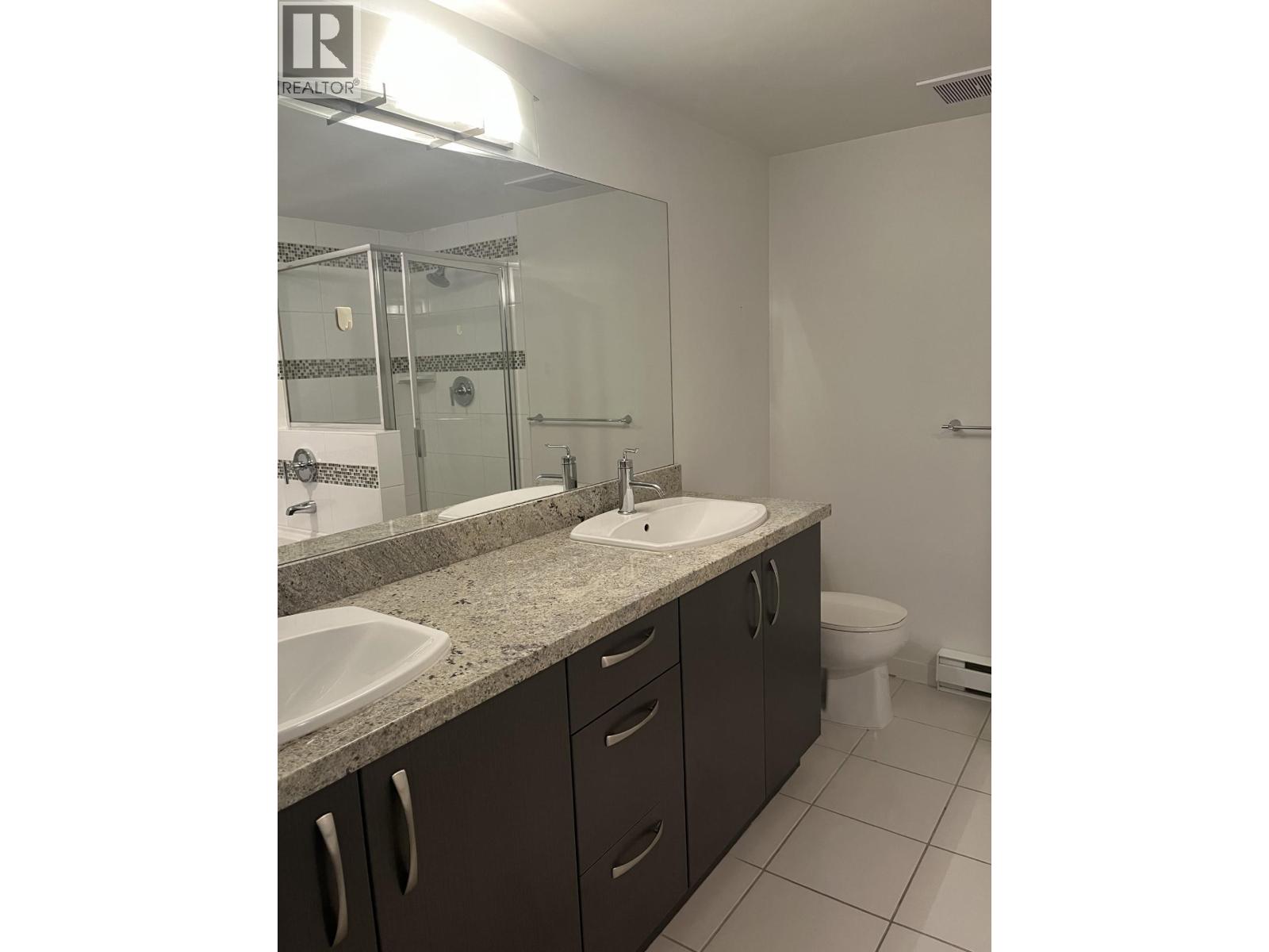 111 9299 Tomicki Avenue Property Photo 7