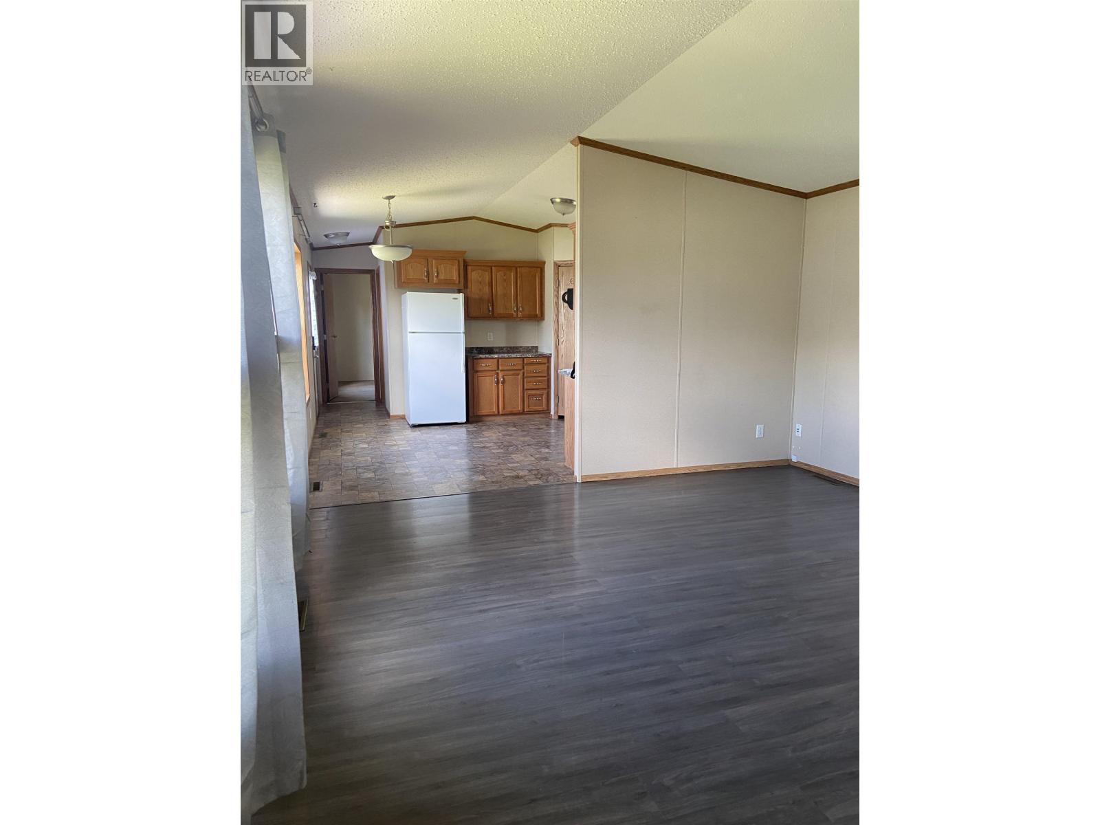 10607 101 Street Property Photo 15