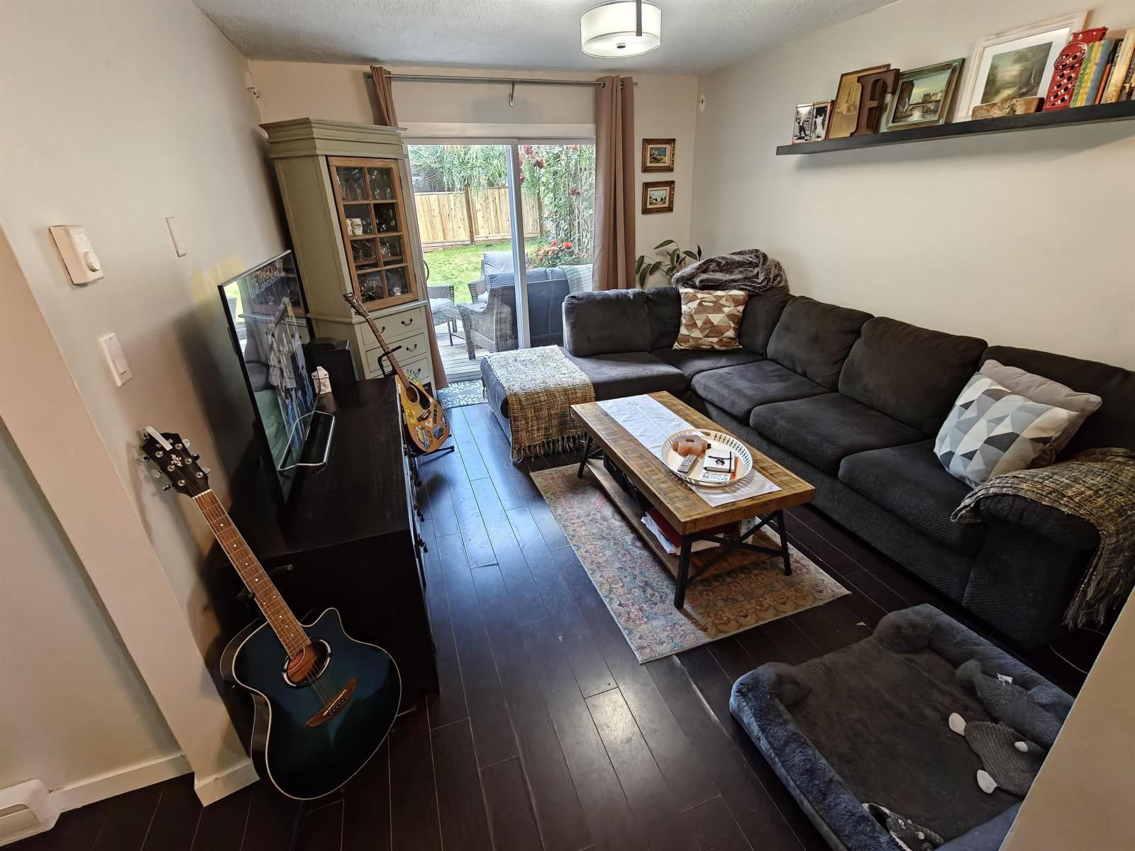 4846 200 Street Property Photo 12