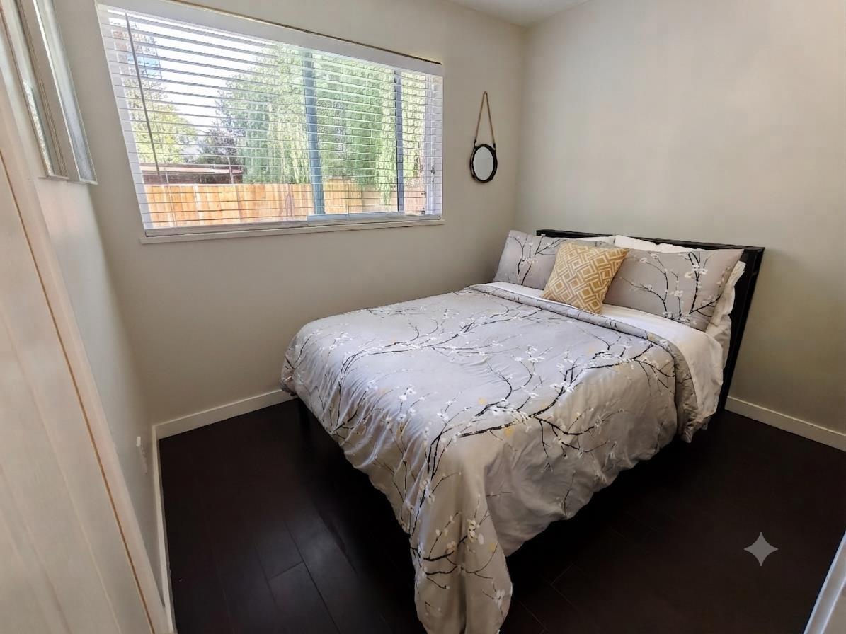 4846 200 Street Property Photo 17