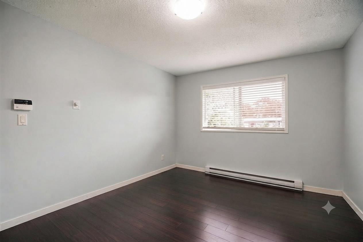 4846 200 Street Property Photo 25