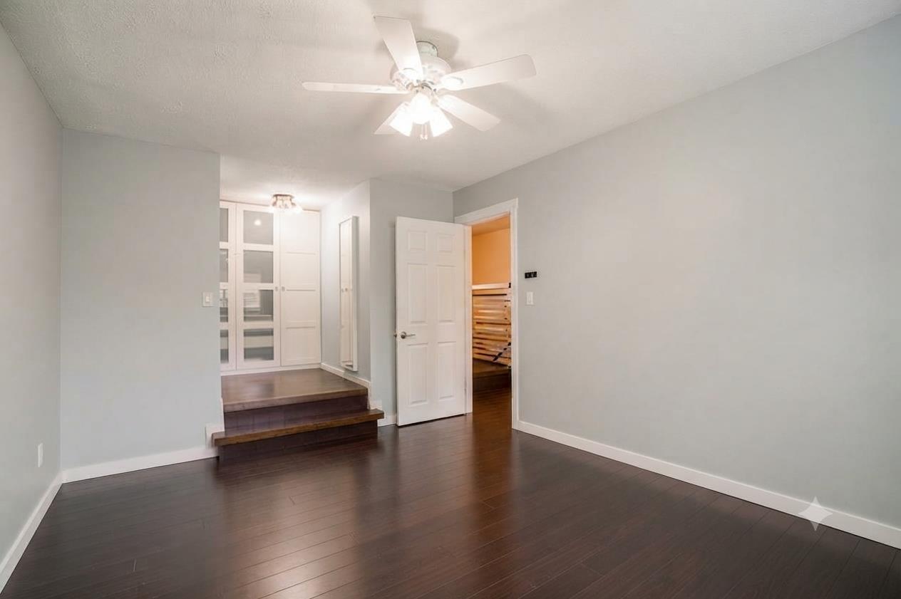 4846 200 Street Property Photo 26
