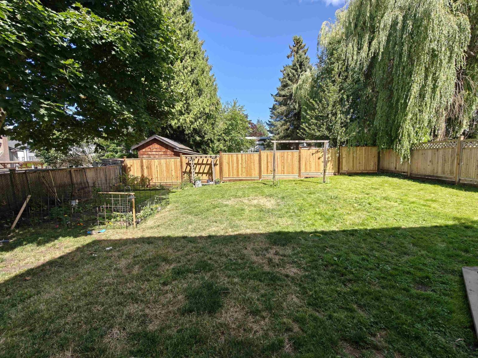 4846 200 Street Property Photo 31