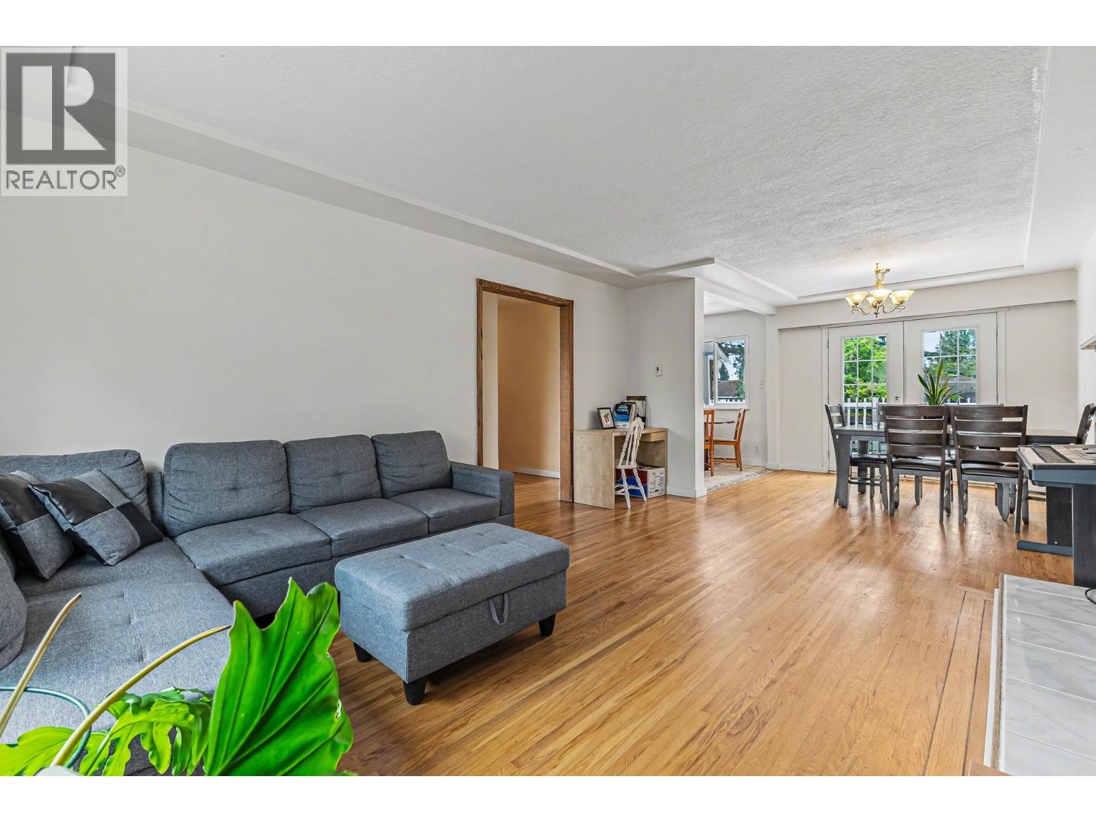 1684 Cornell Avenue Property Photo 8