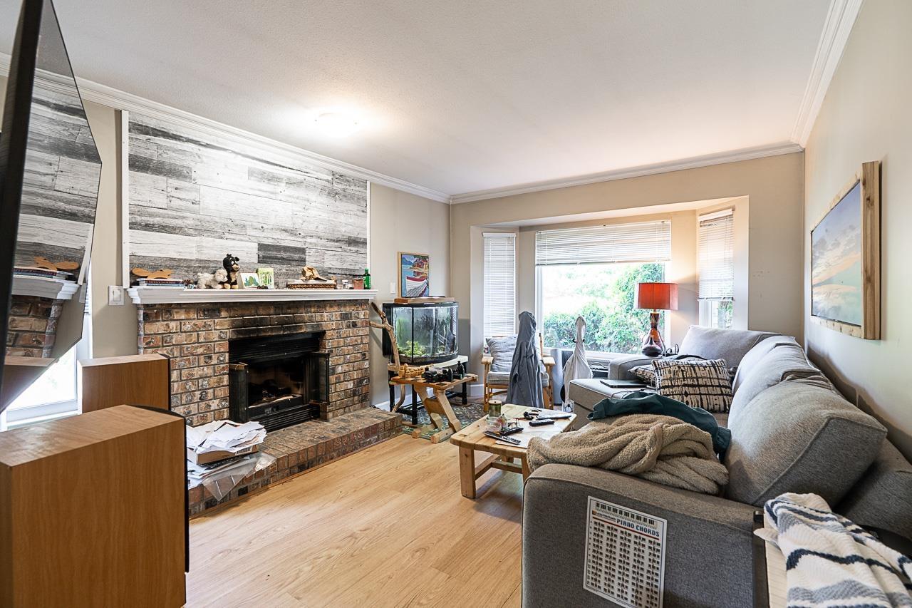 12922 19a Avenue Property Photo 28