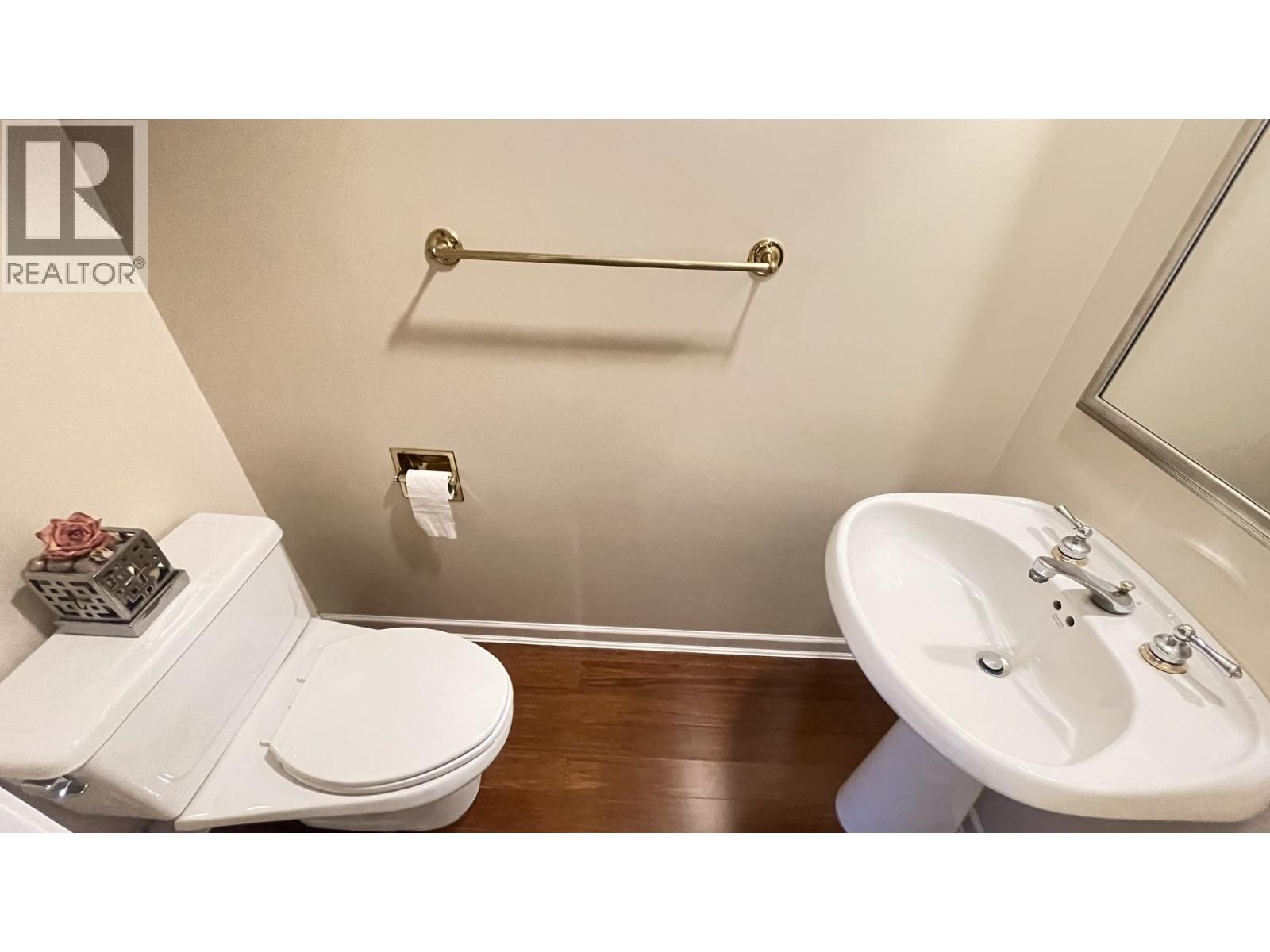 2178 E Kent Avenue South Property Photo 24