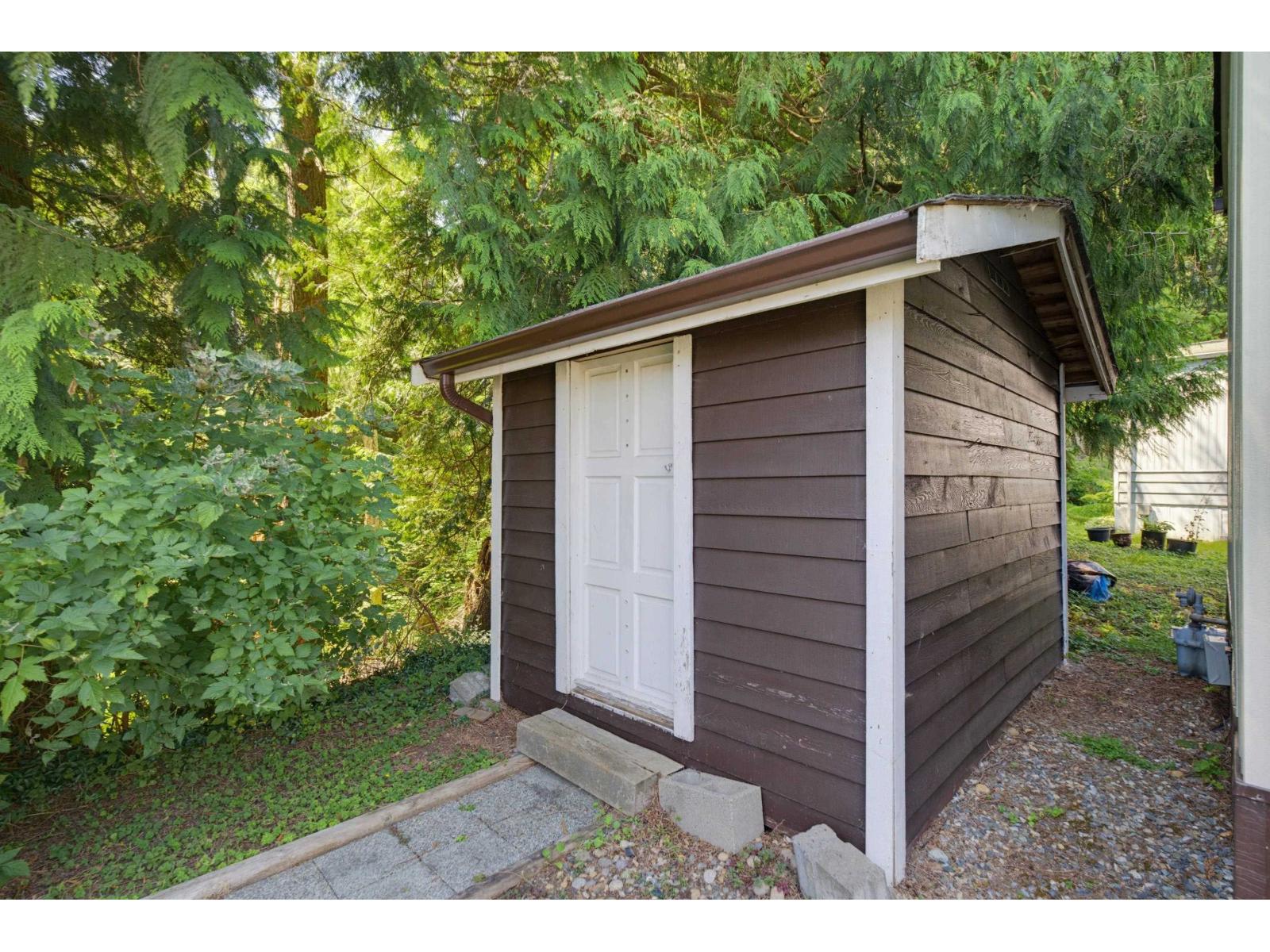 10 2315 198 Street Property Photo 33