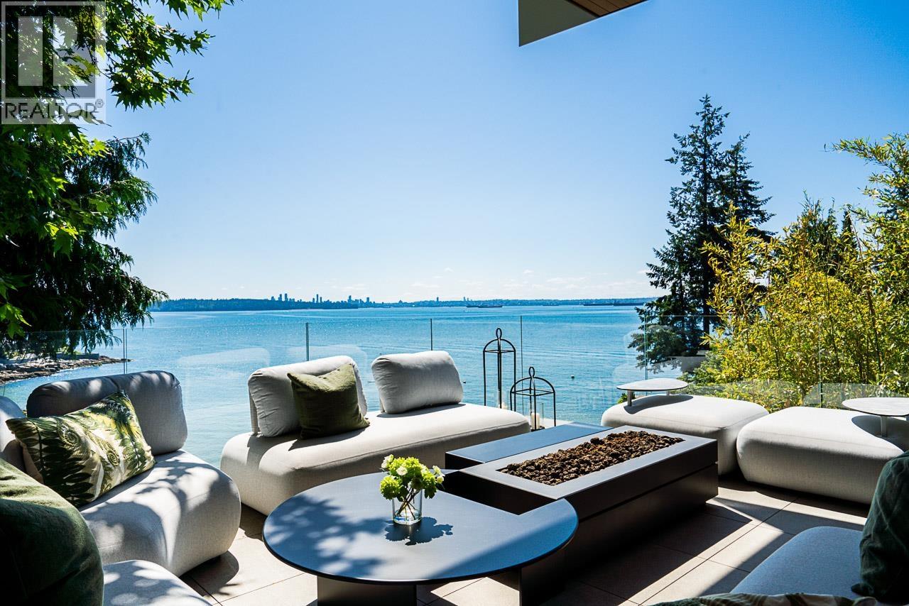 3478 Marine Drive Property Photo 1