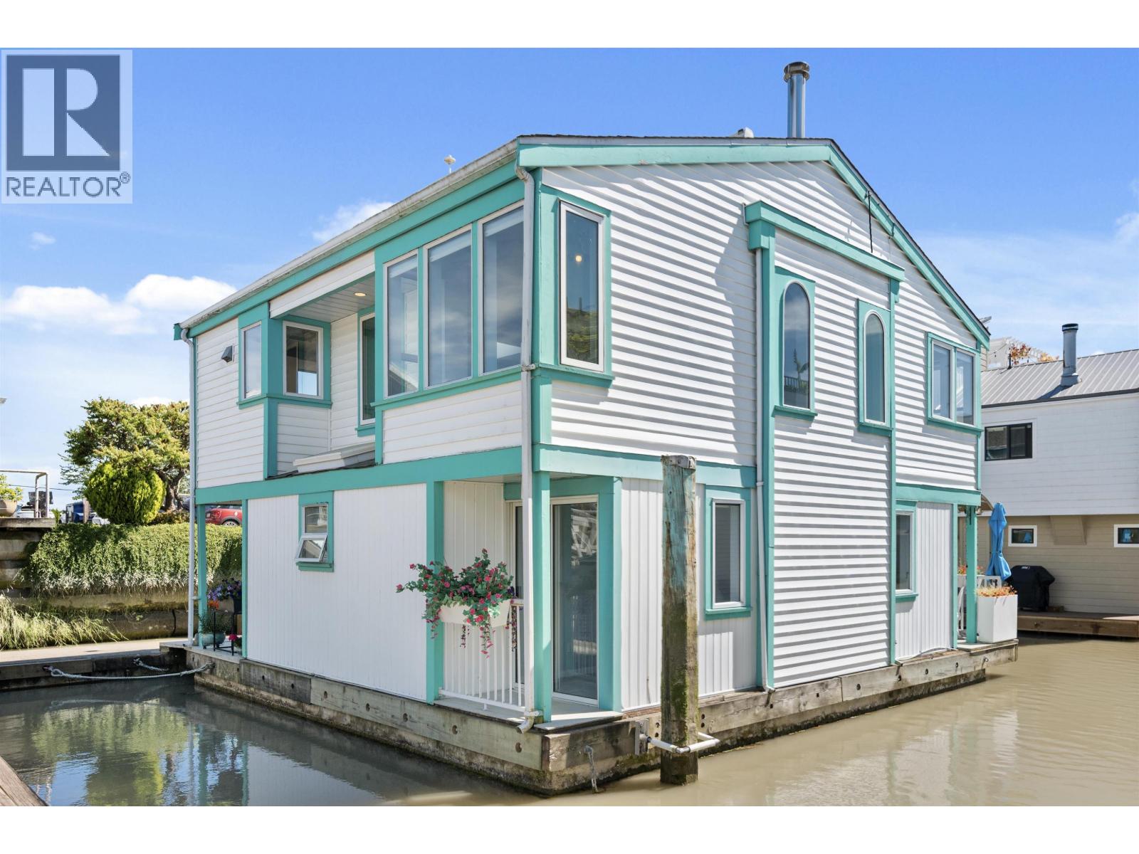 1 3459 W RIVER ROAD Property Photo 1