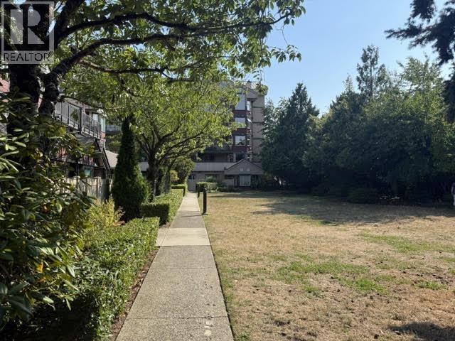 B207 4821 53 Street Property Photo 25