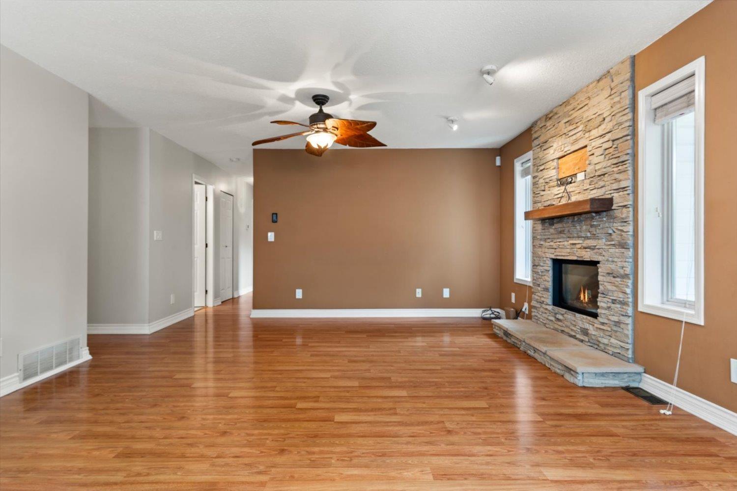 1548 Canterbury Drive Property Photo 17
