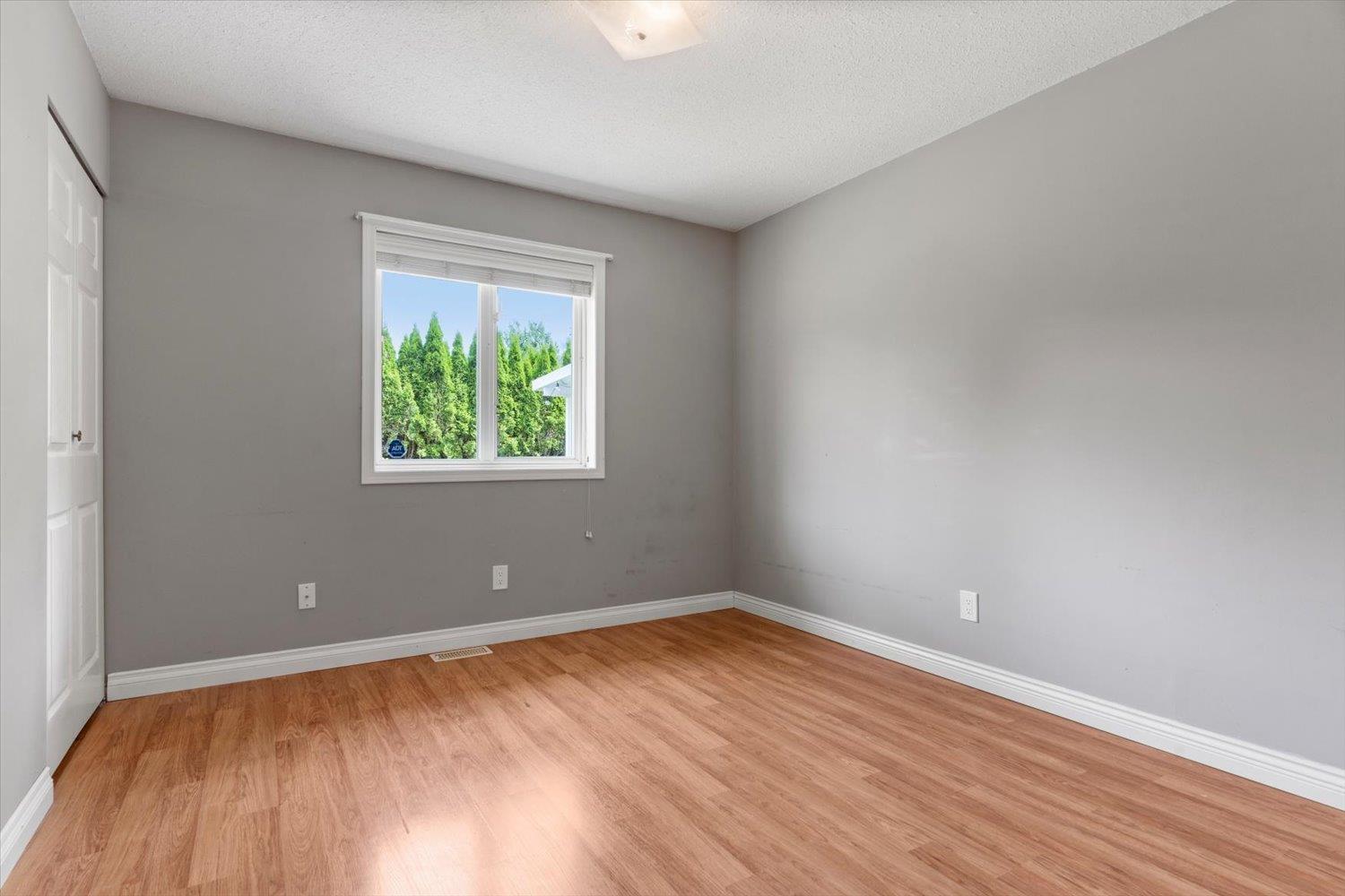 1548 Canterbury Drive Property Photo 25