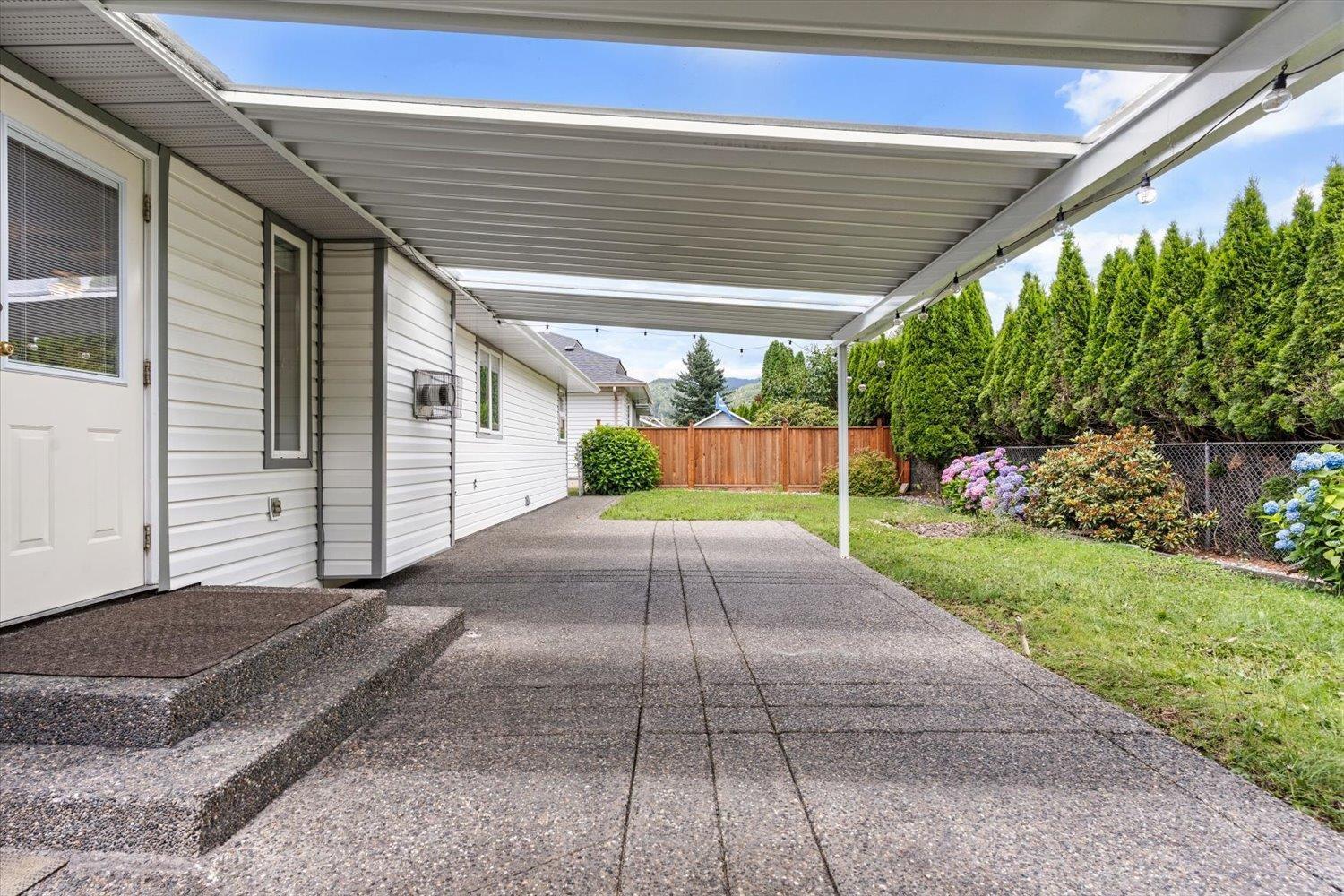 1548 Canterbury Drive Property Photo 30