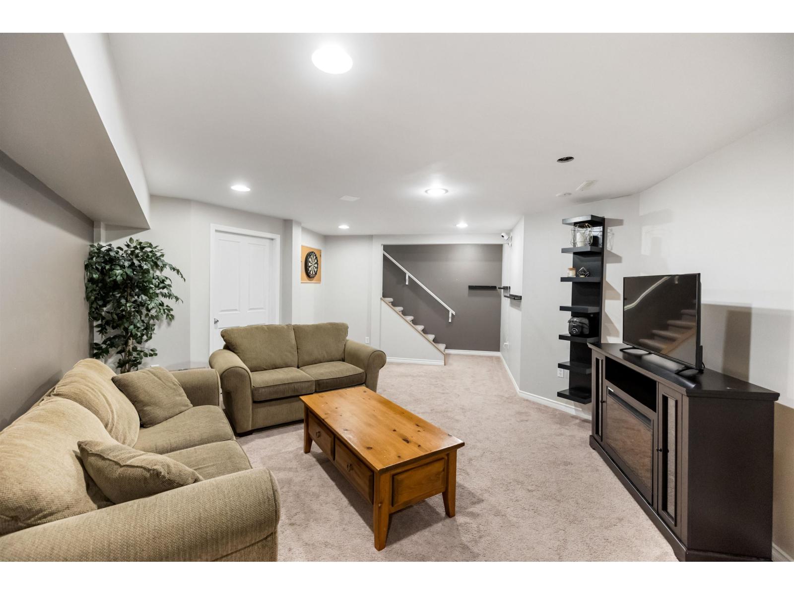 105 3080 Townline Road Property Photo 19
