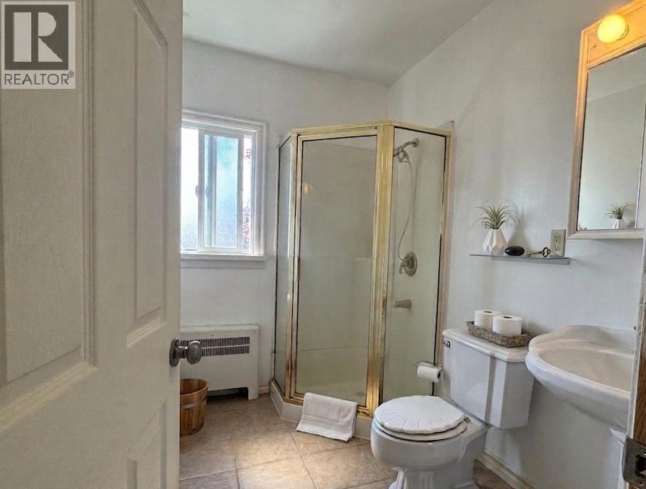 156 W 47th Avenue Property Photo 13