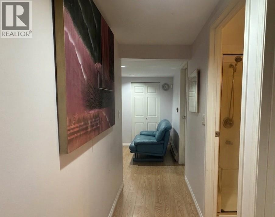 156 W 47th Avenue Property Photo 18