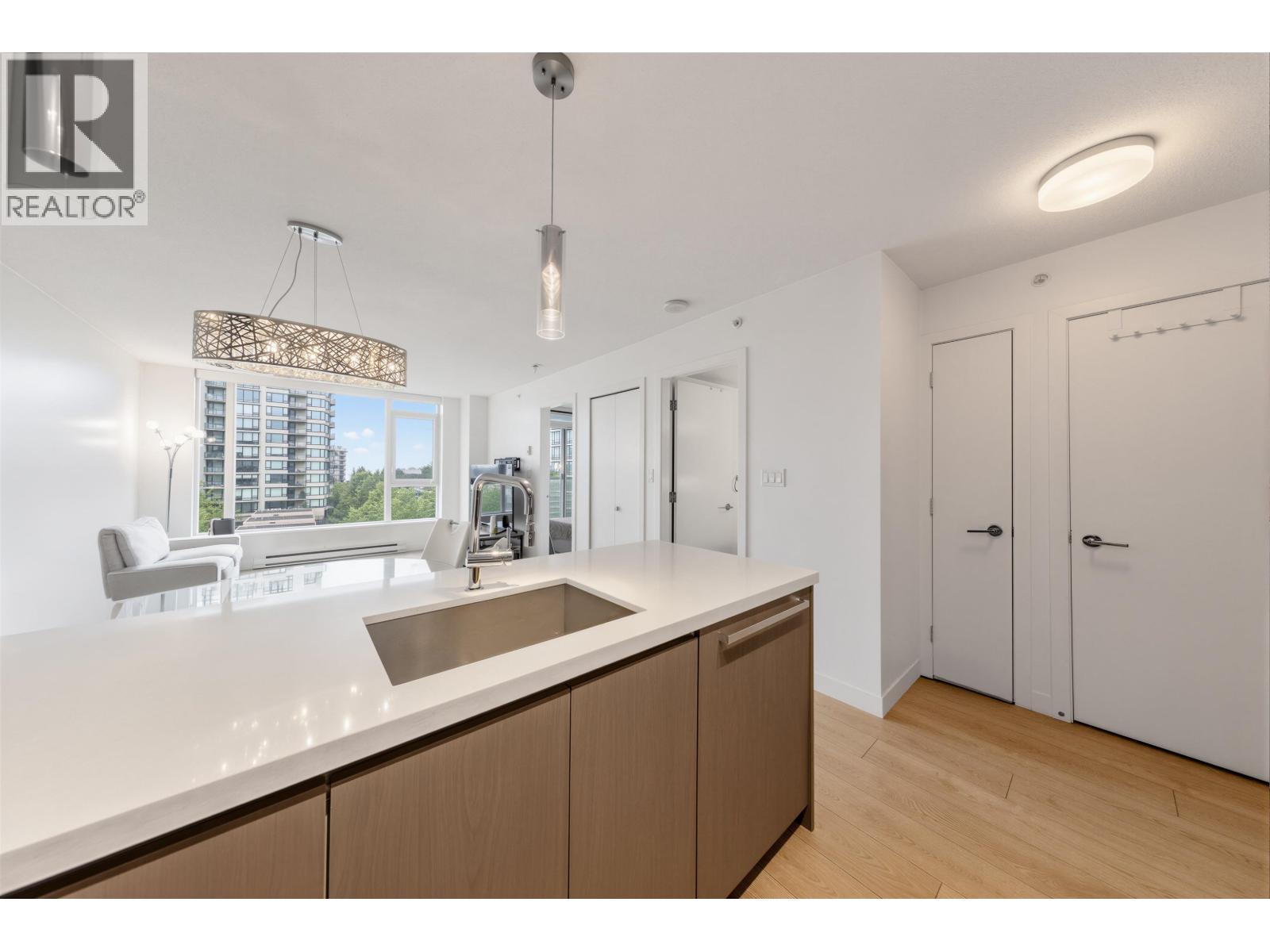 805 9099 Cook Road Property Photo 11