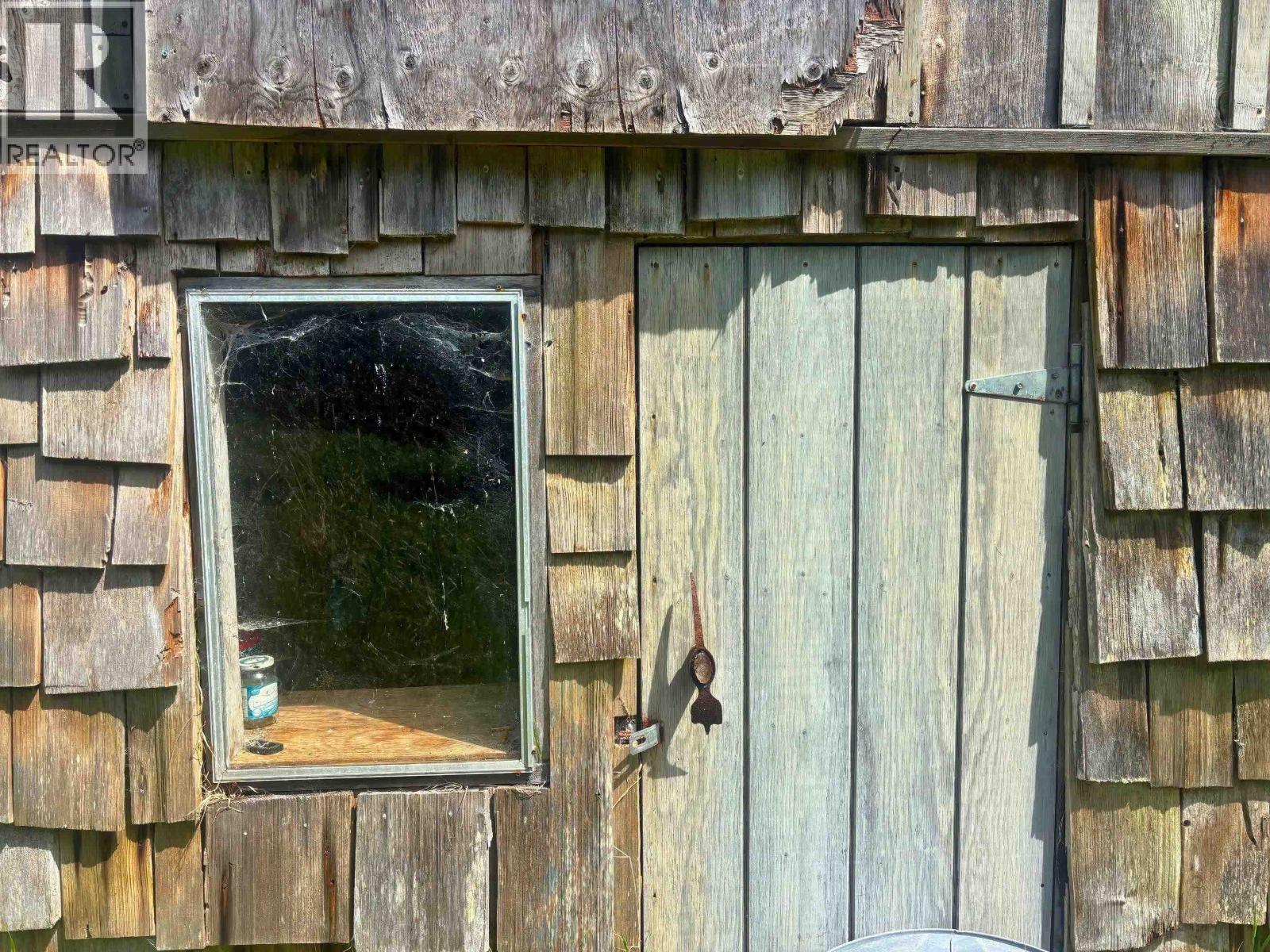 Dl 2236-2249 Graham Island Property Photo 12
