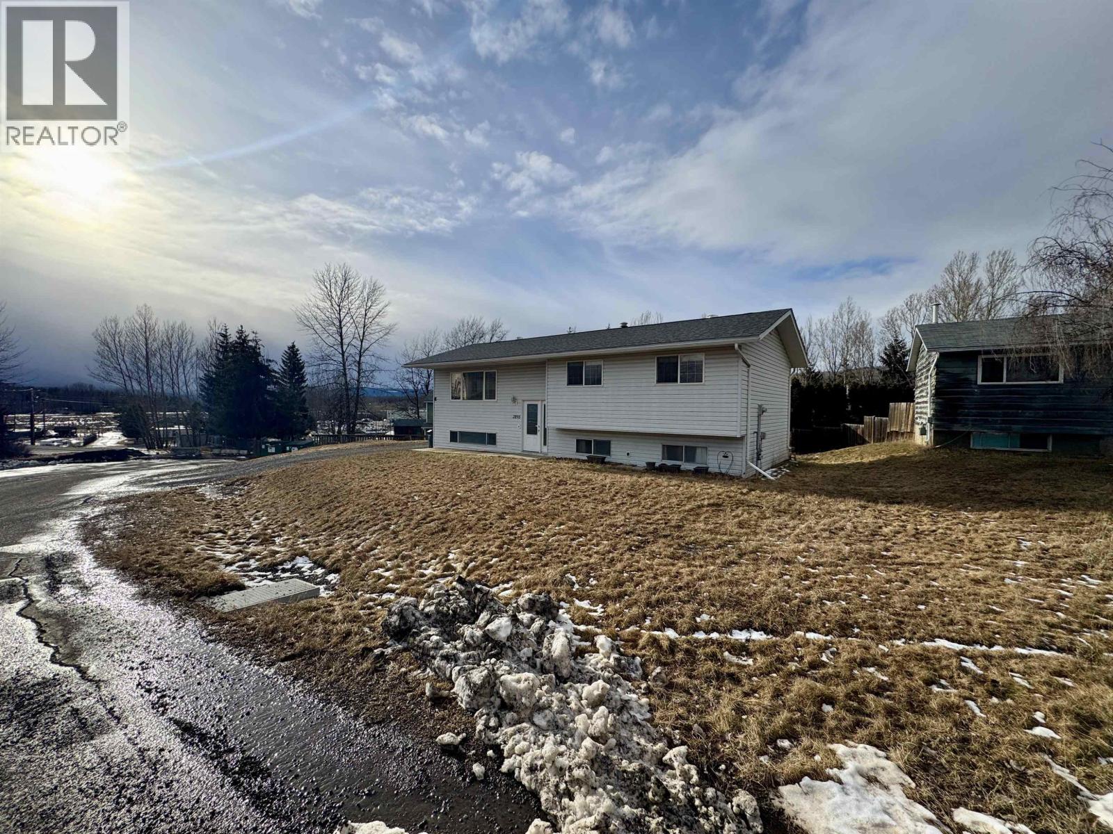 2895 Pearson Road Property Photo 1