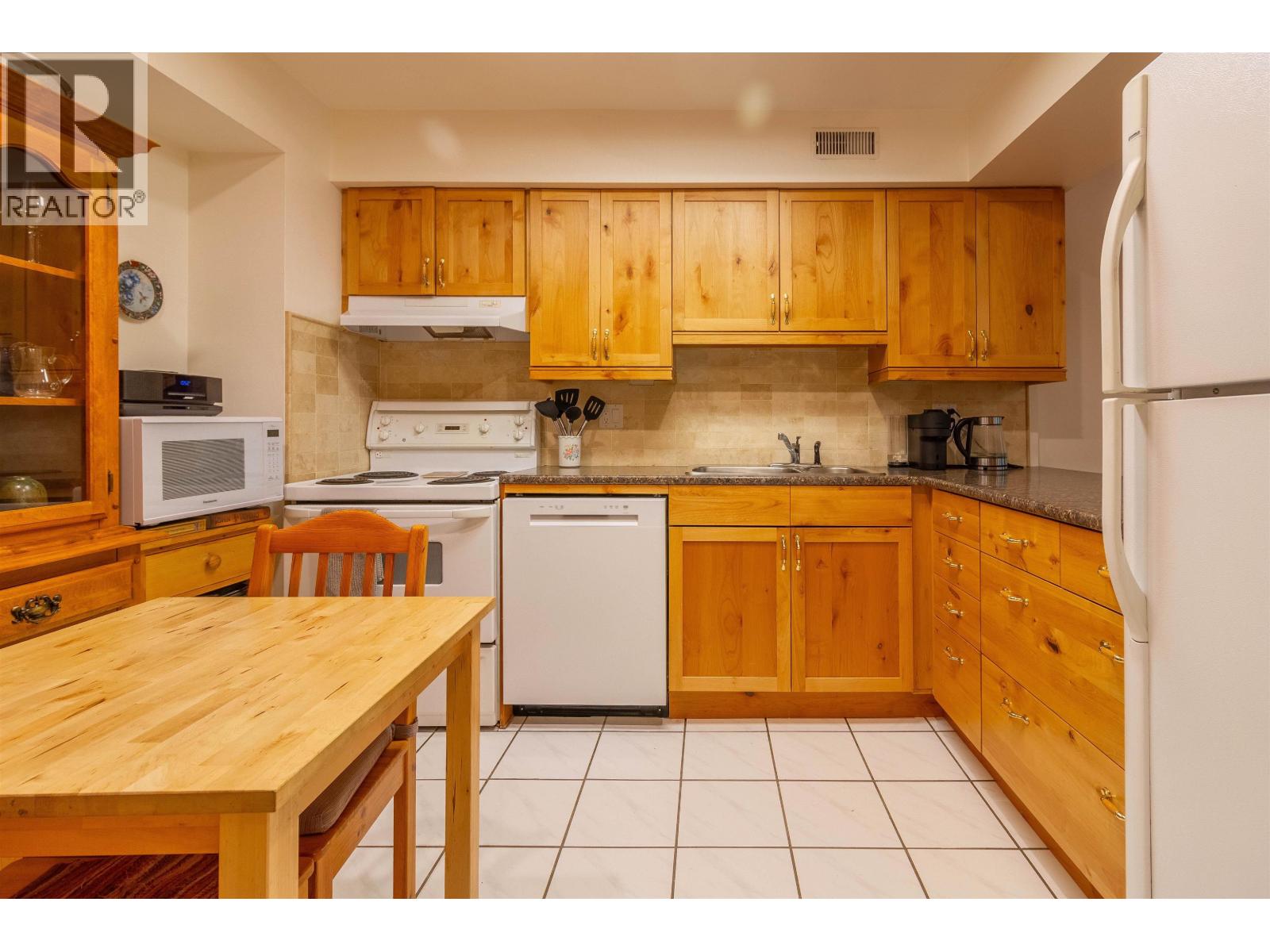 7348 Coronado Drive Property Photo 12