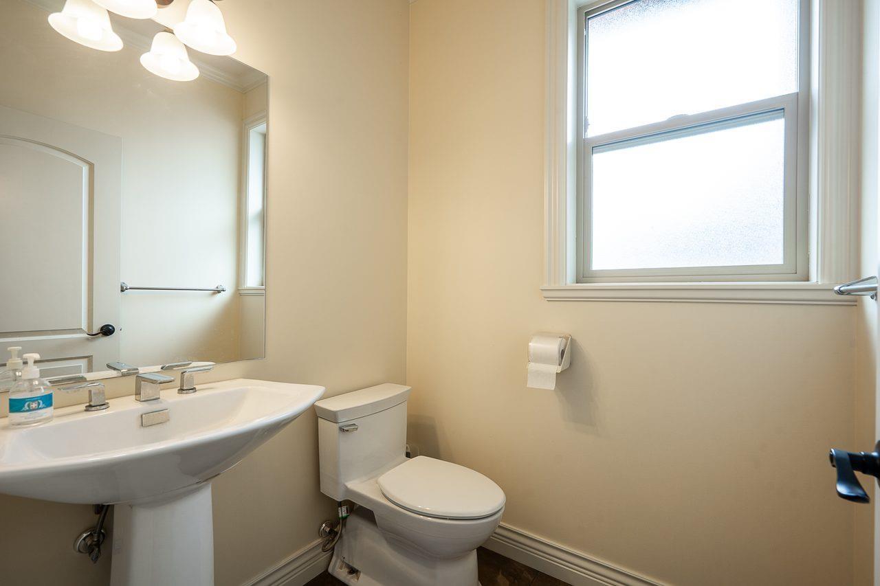 9153 Trattle Street Property Photo 14