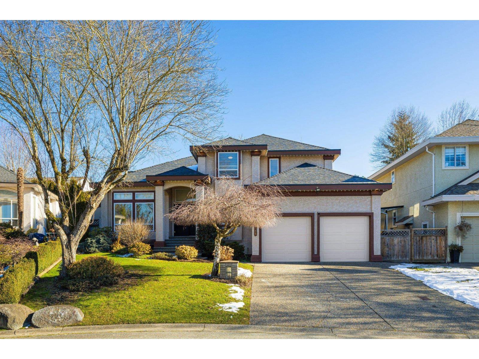 15355 80a Avenue Property Photo 3