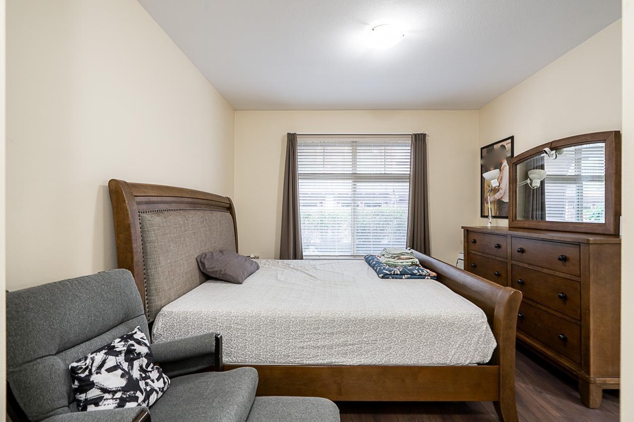 27 19478 65 Avenue Property Photo 12