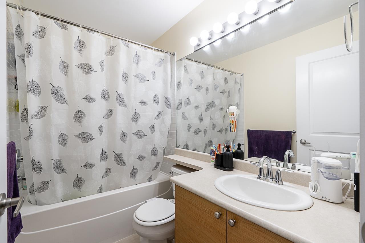 27 19478 65 Avenue Property Photo 17