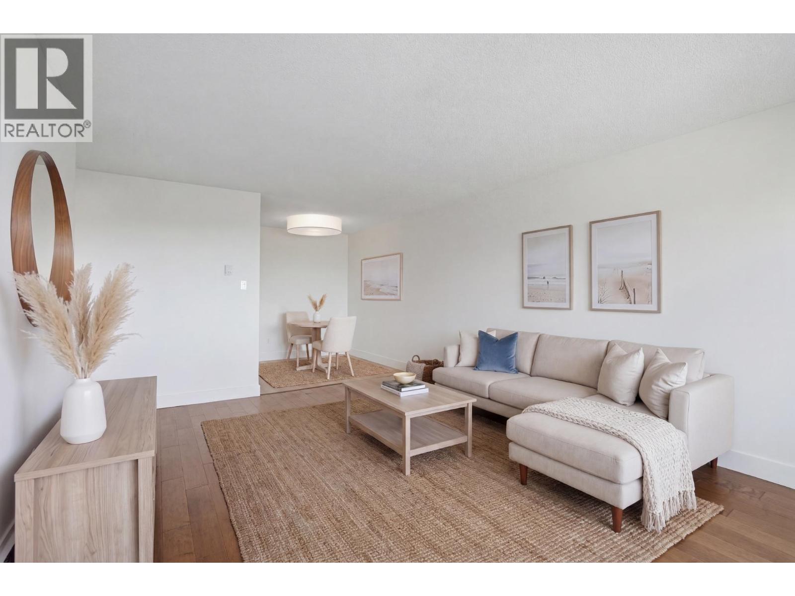 314 1345 Chesterfield Avenue Property Photo 12