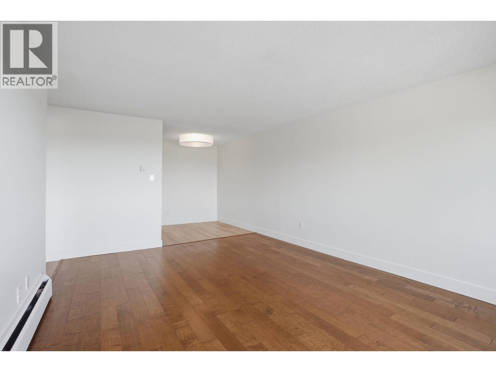 314 1345 Chesterfield Avenue Property Photo 13