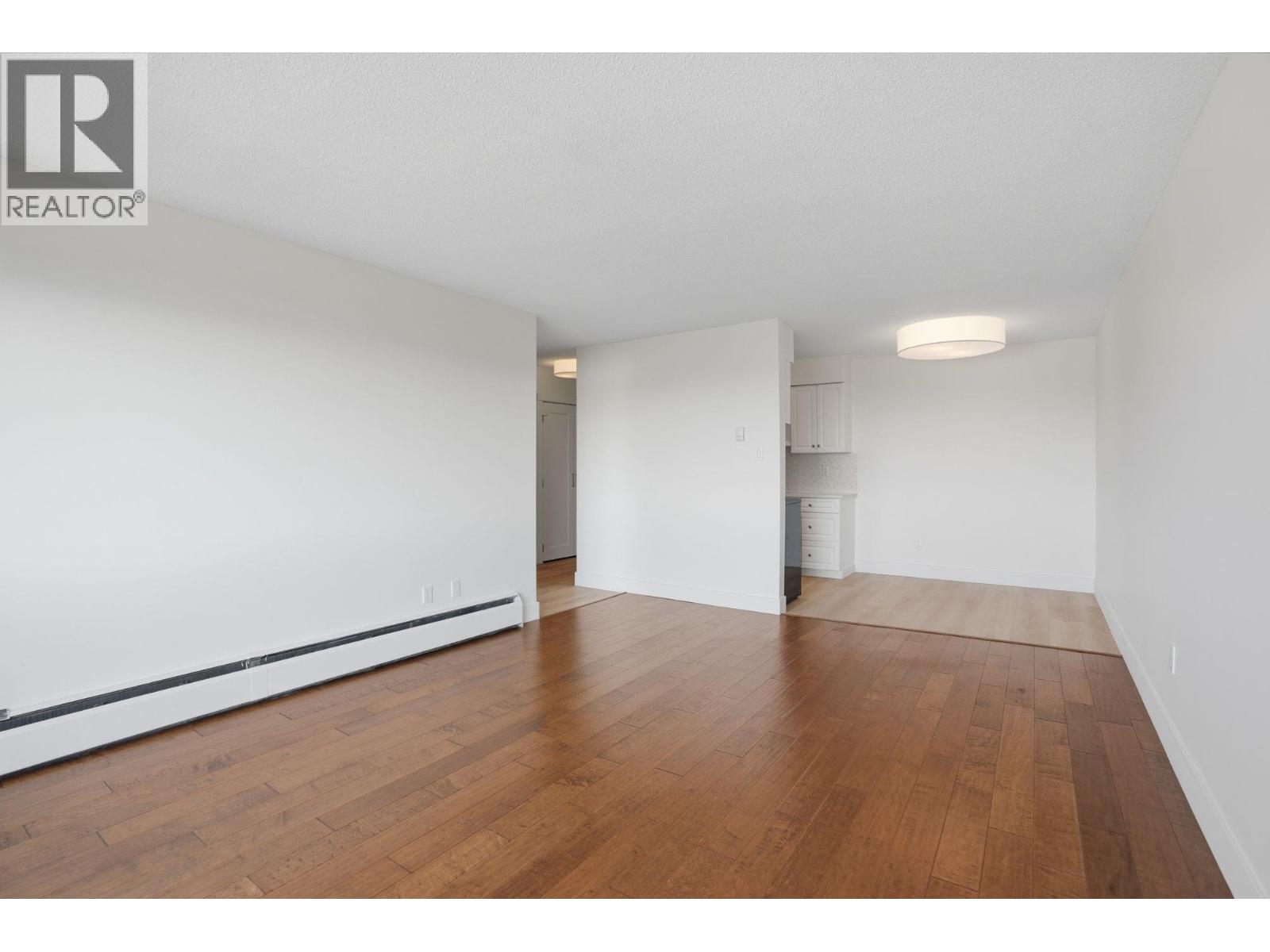 314 1345 Chesterfield Avenue Property Photo 14