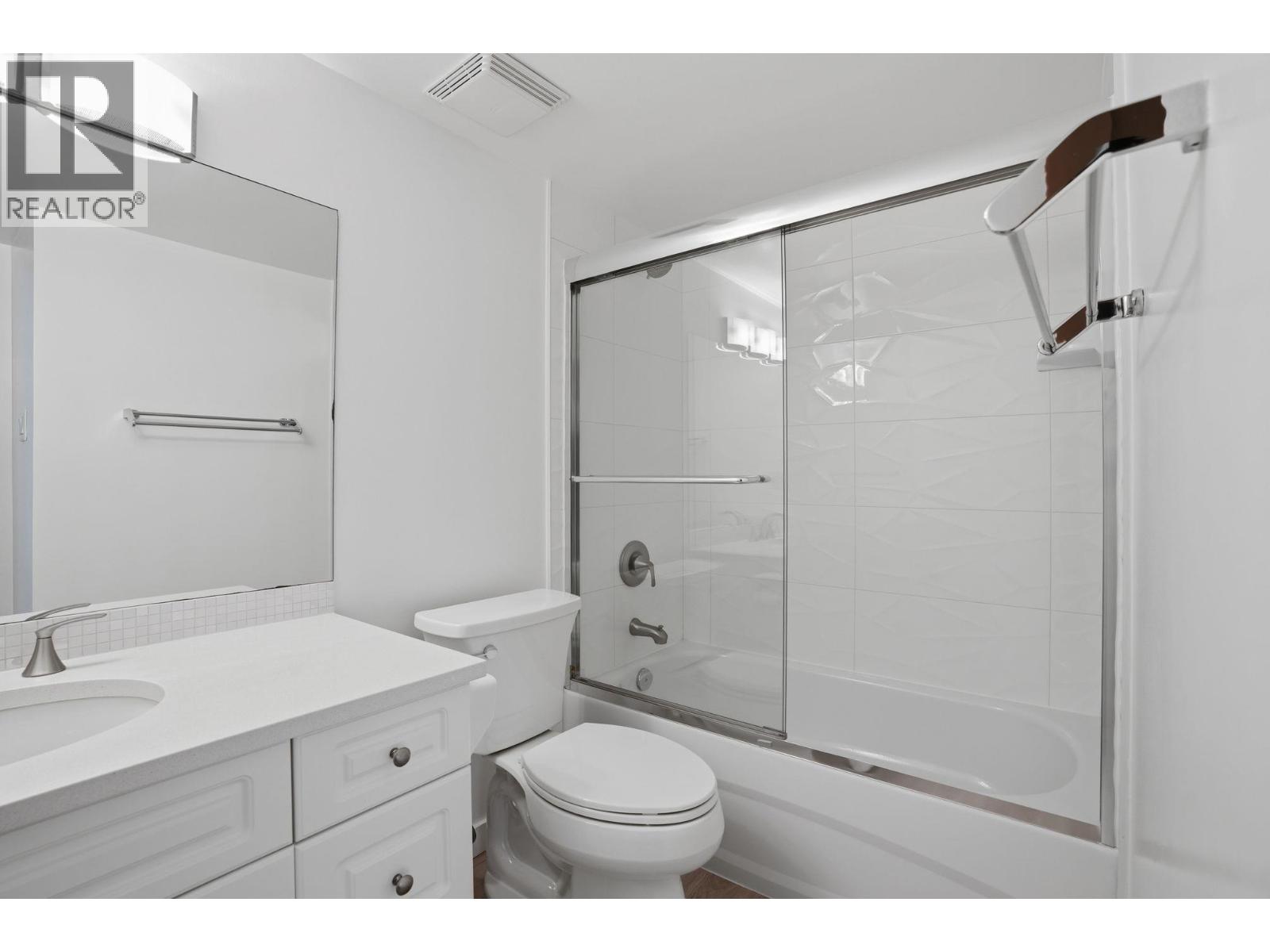 314 1345 Chesterfield Avenue Property Photo 33