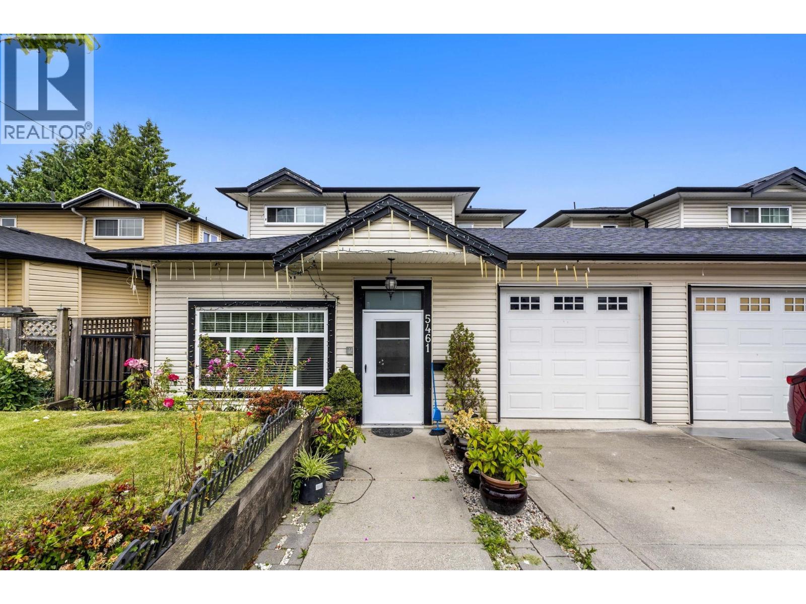 5461 Manor Street Property Photo 1