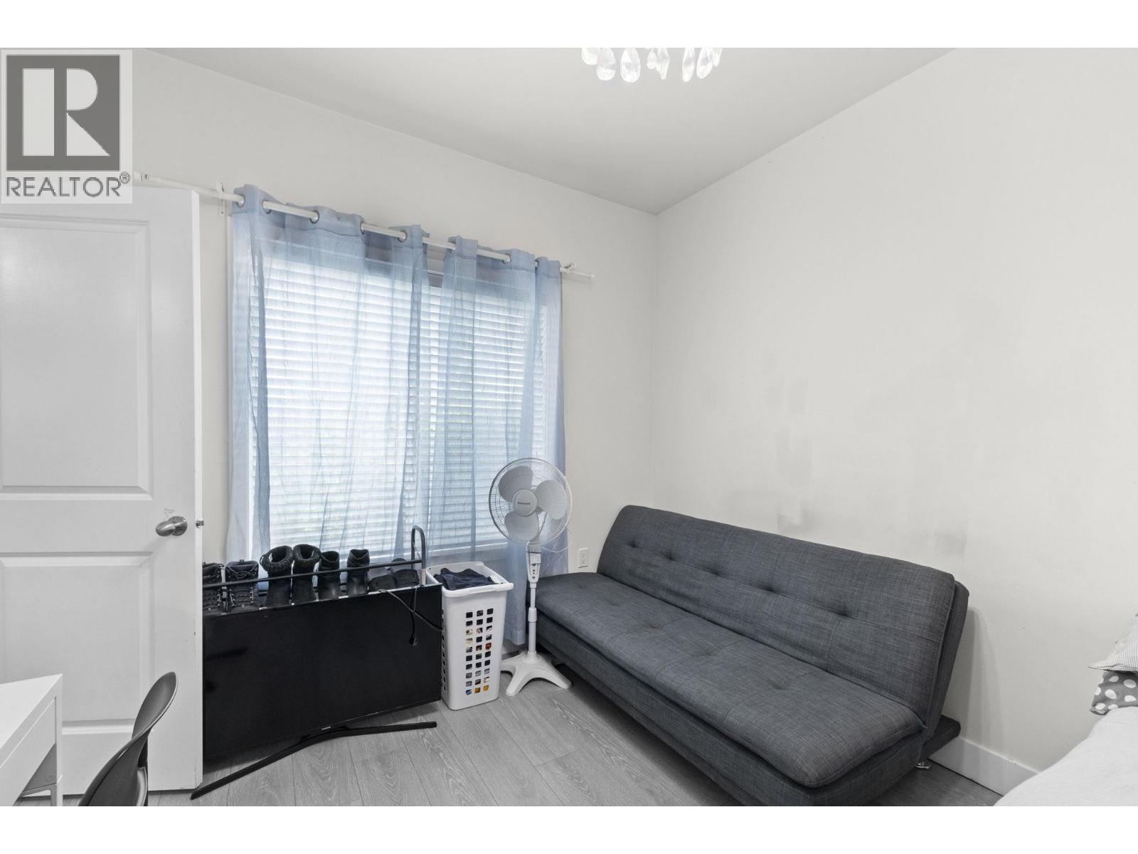 5461 Manor Street Property Photo 21