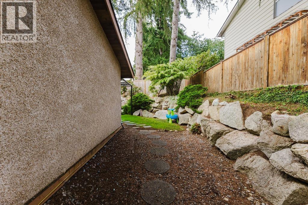 841 North Road Property Photo 16