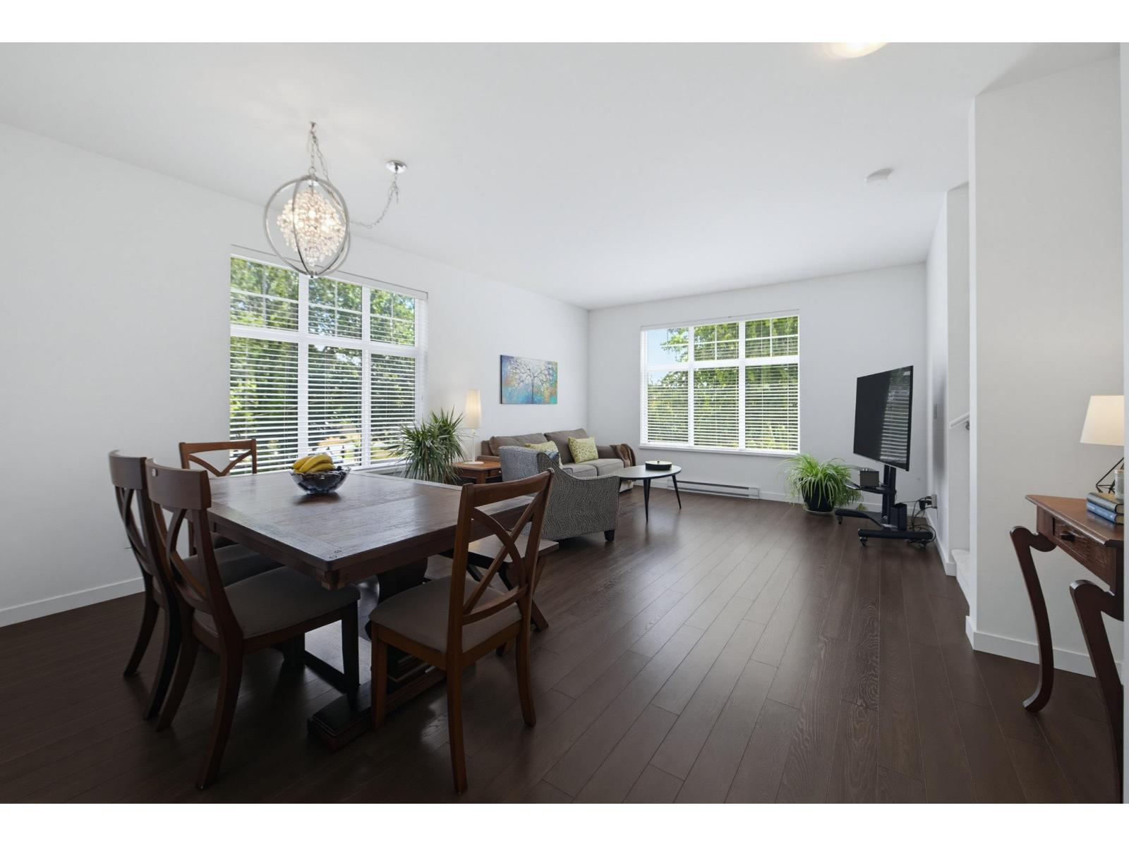 7 16357 15 Avenue Property Photo 19