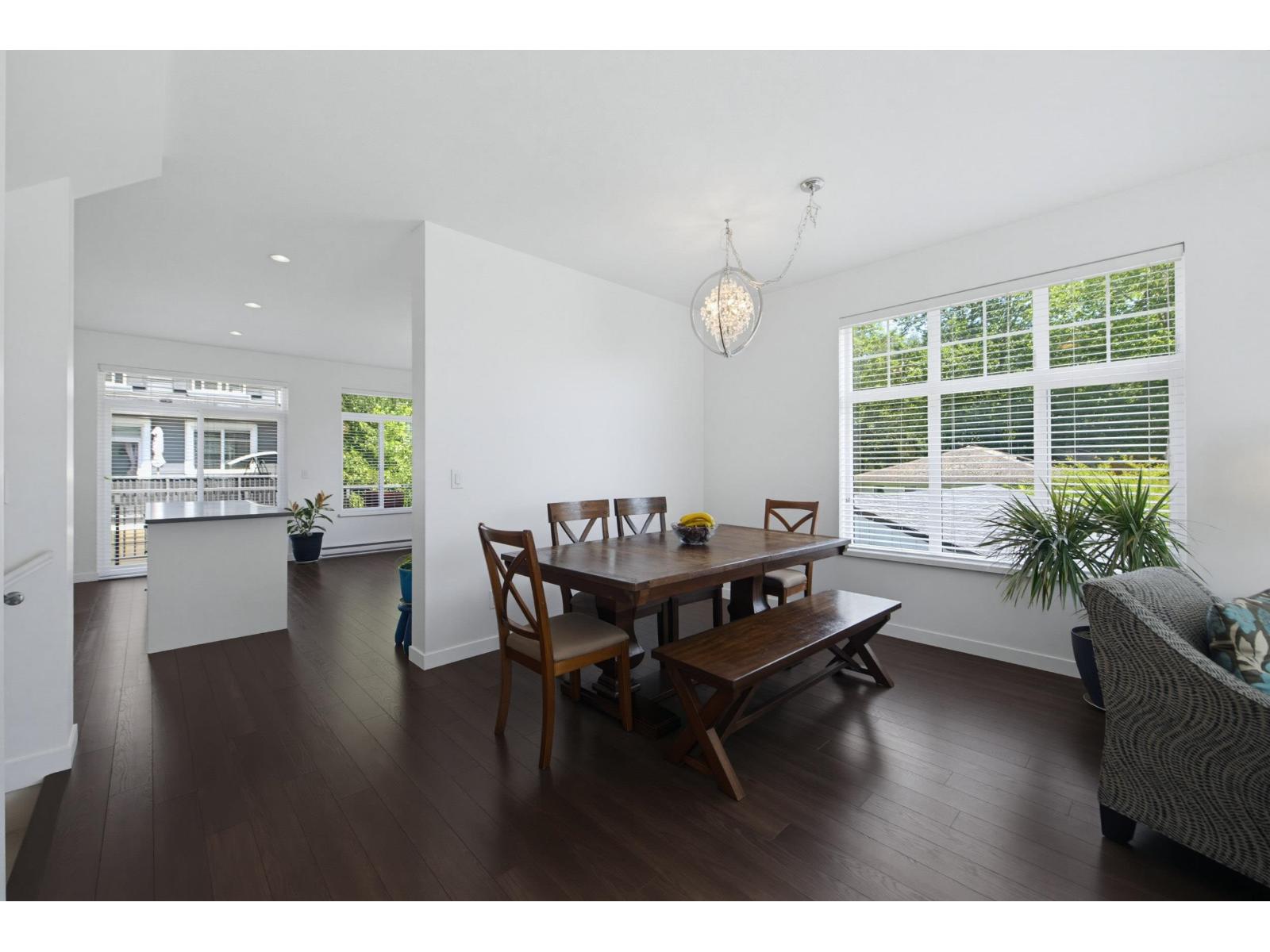 7 16357 15 Avenue Property Photo 20