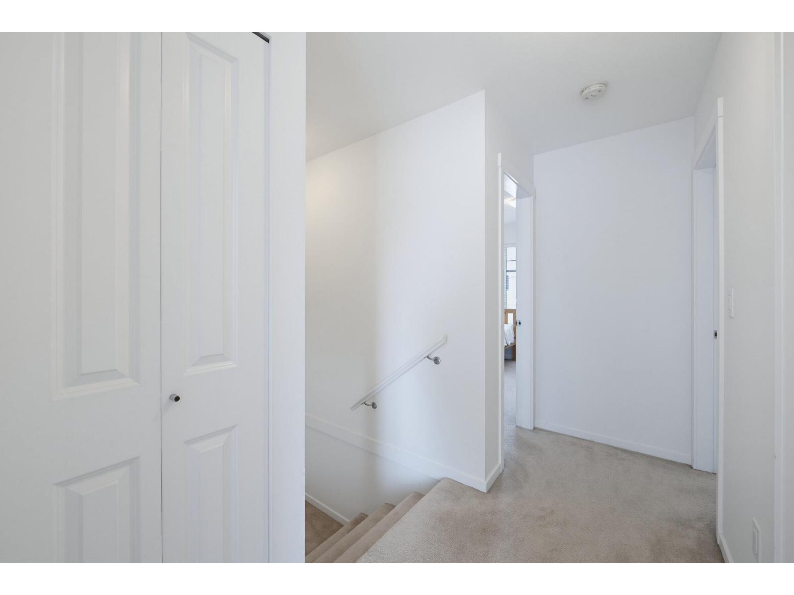 7 16357 15 Avenue Property Photo 26