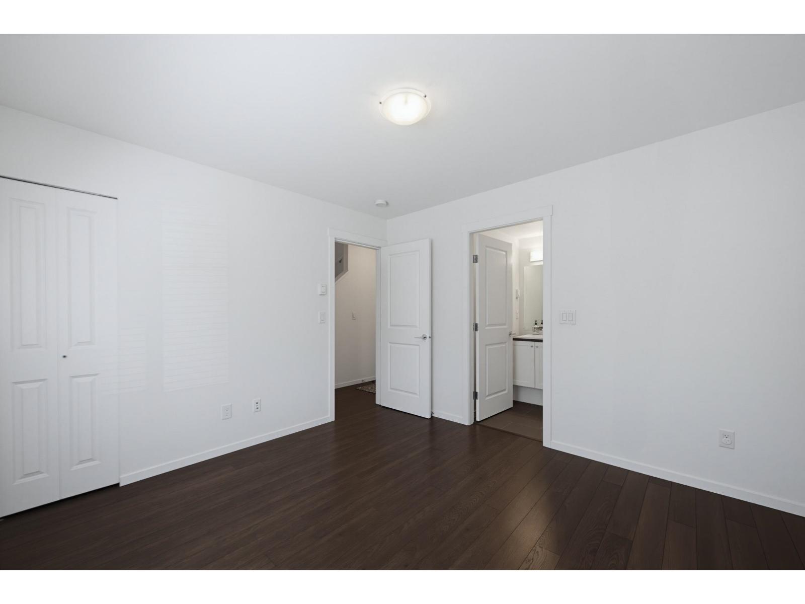 7 16357 15 Avenue Property Photo 35