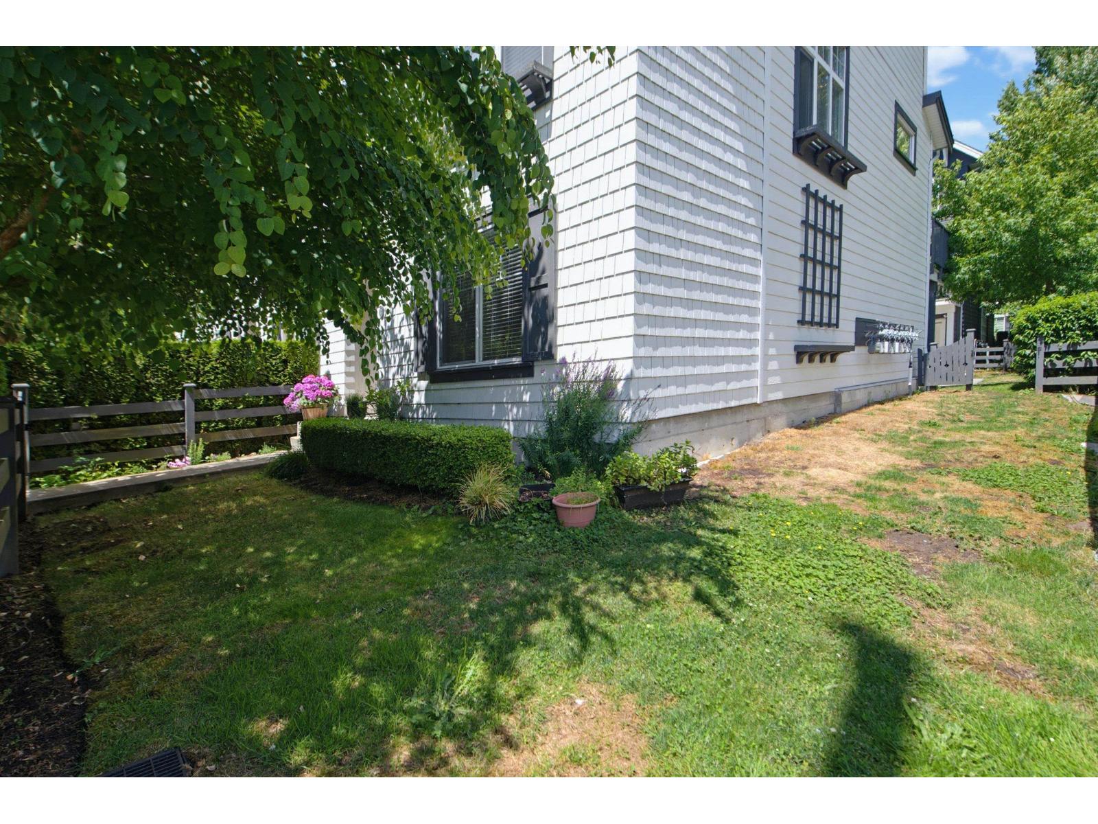 7 16357 15 Avenue Property Photo 39