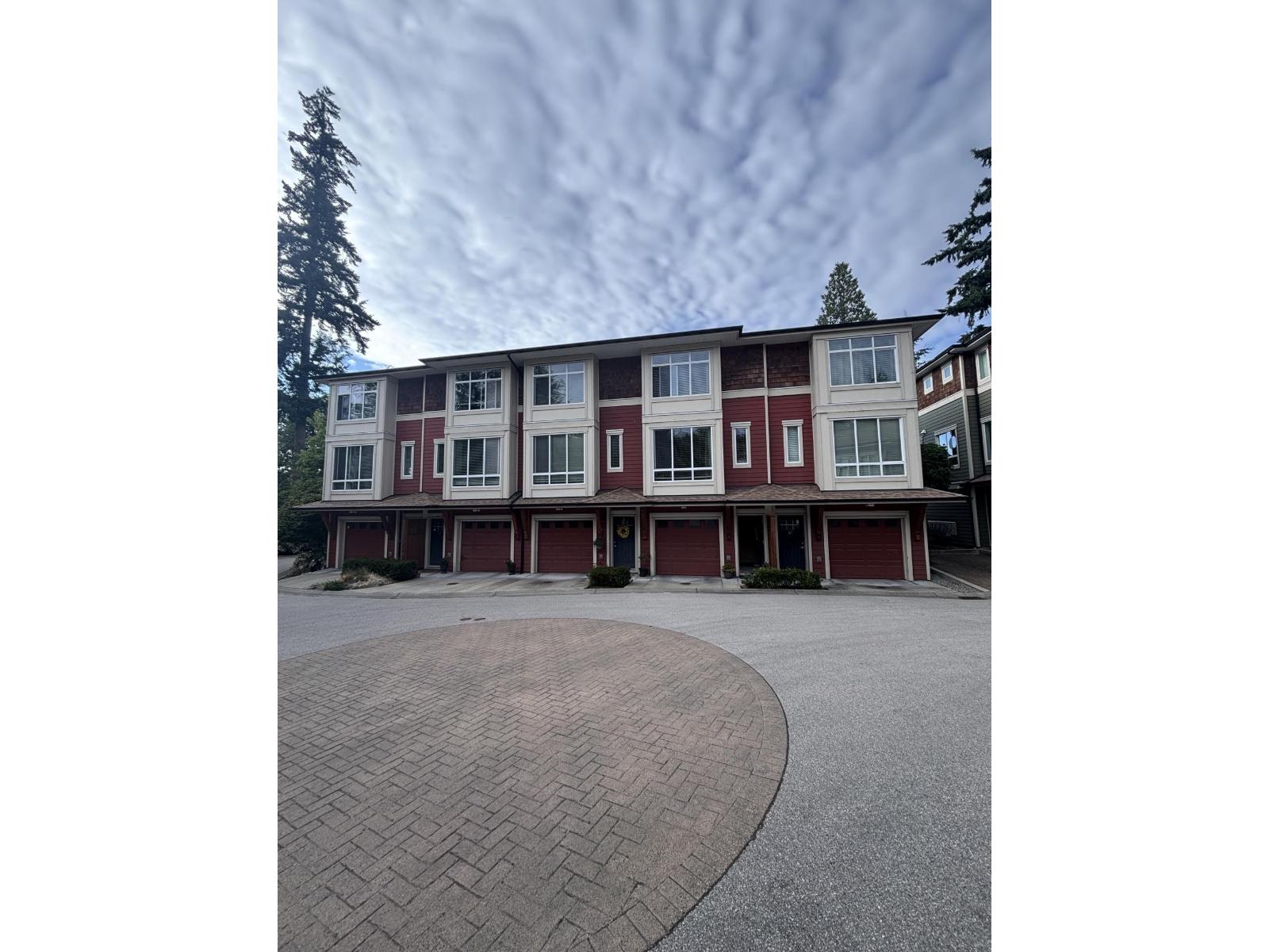 43 2929 156 STREET Property Photo 1