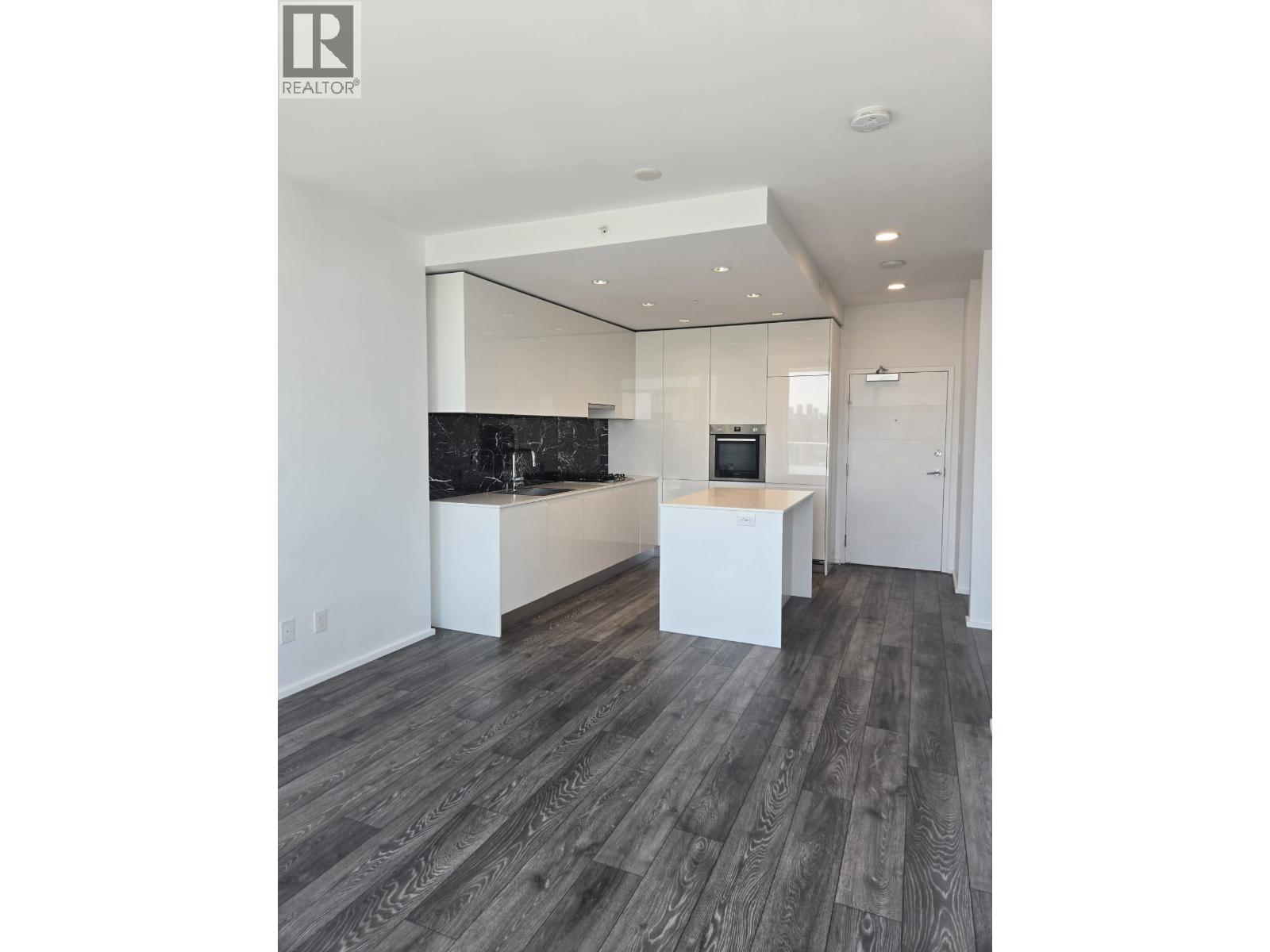 2303 4650 Brentwood Boulevard Property Photo 13