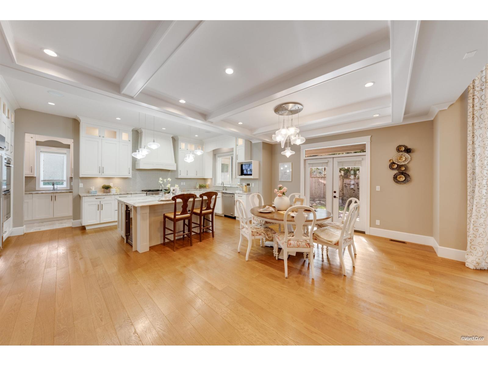 14428 33a Avenue Property Photo 14