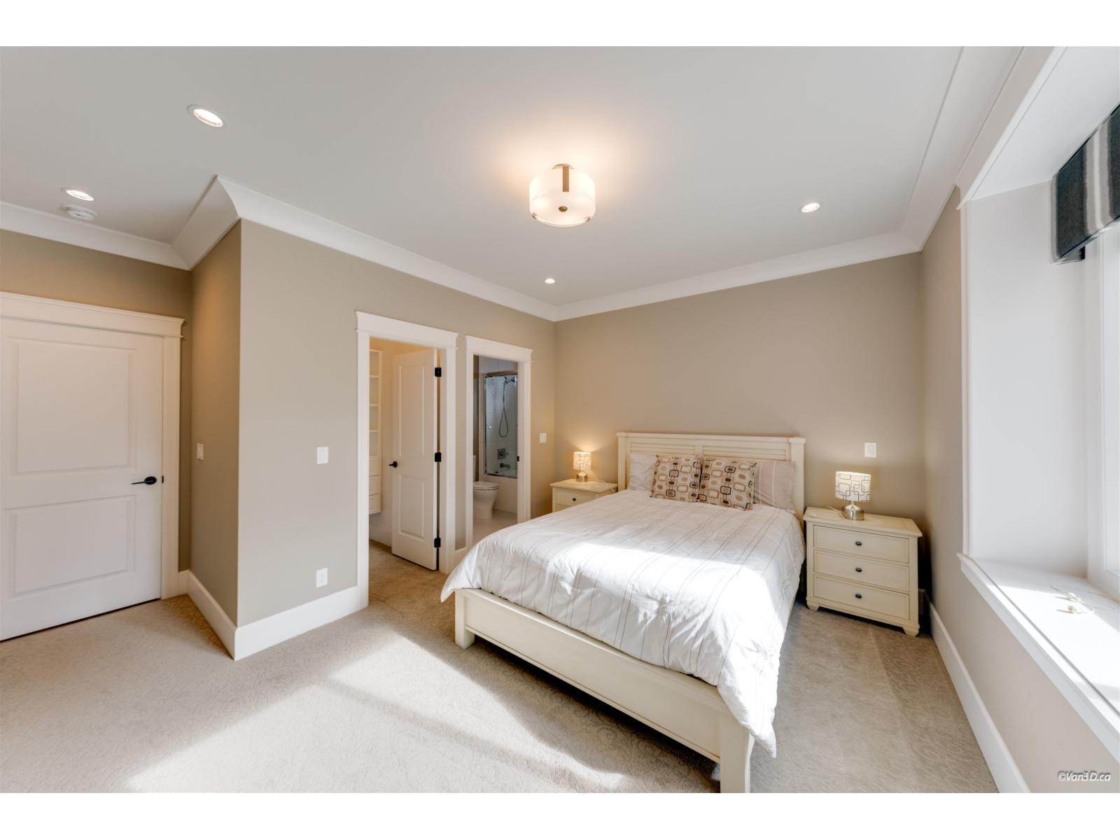 14428 33a Avenue Property Photo 26